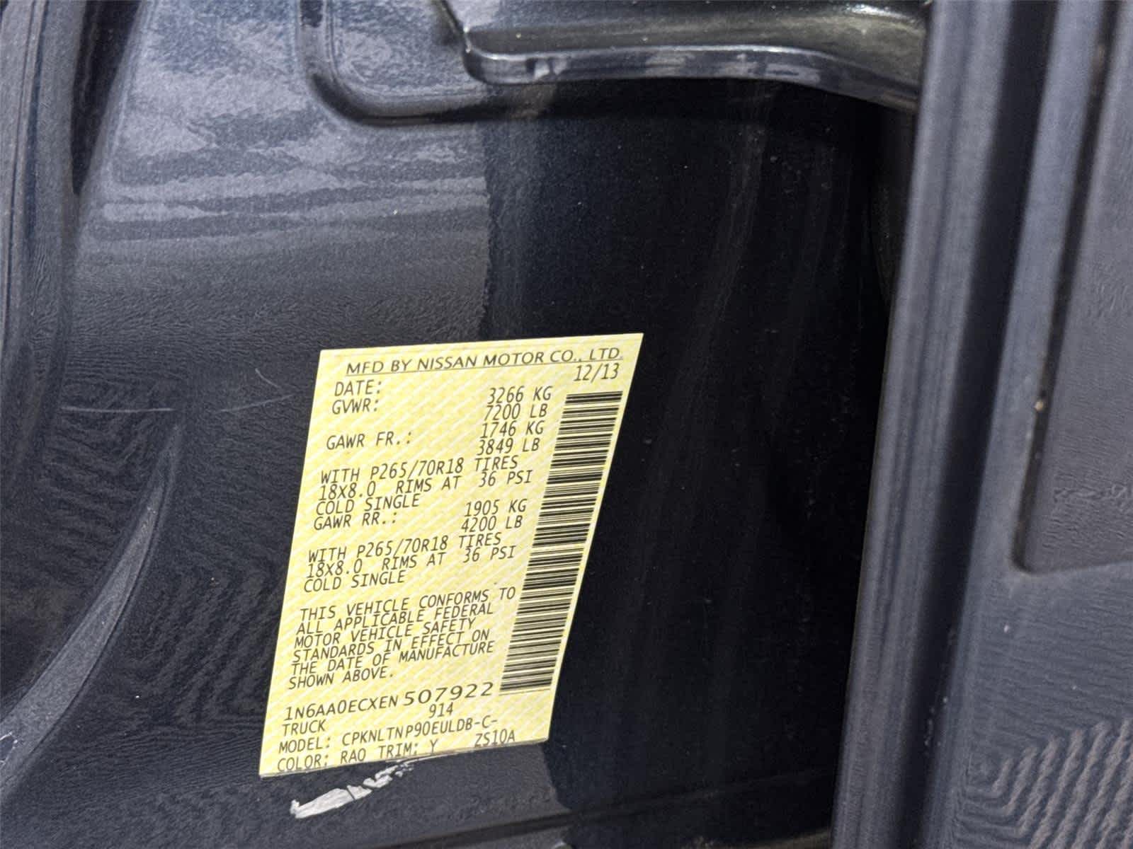 Thumbnail: 2014 Nissan Titan - 30