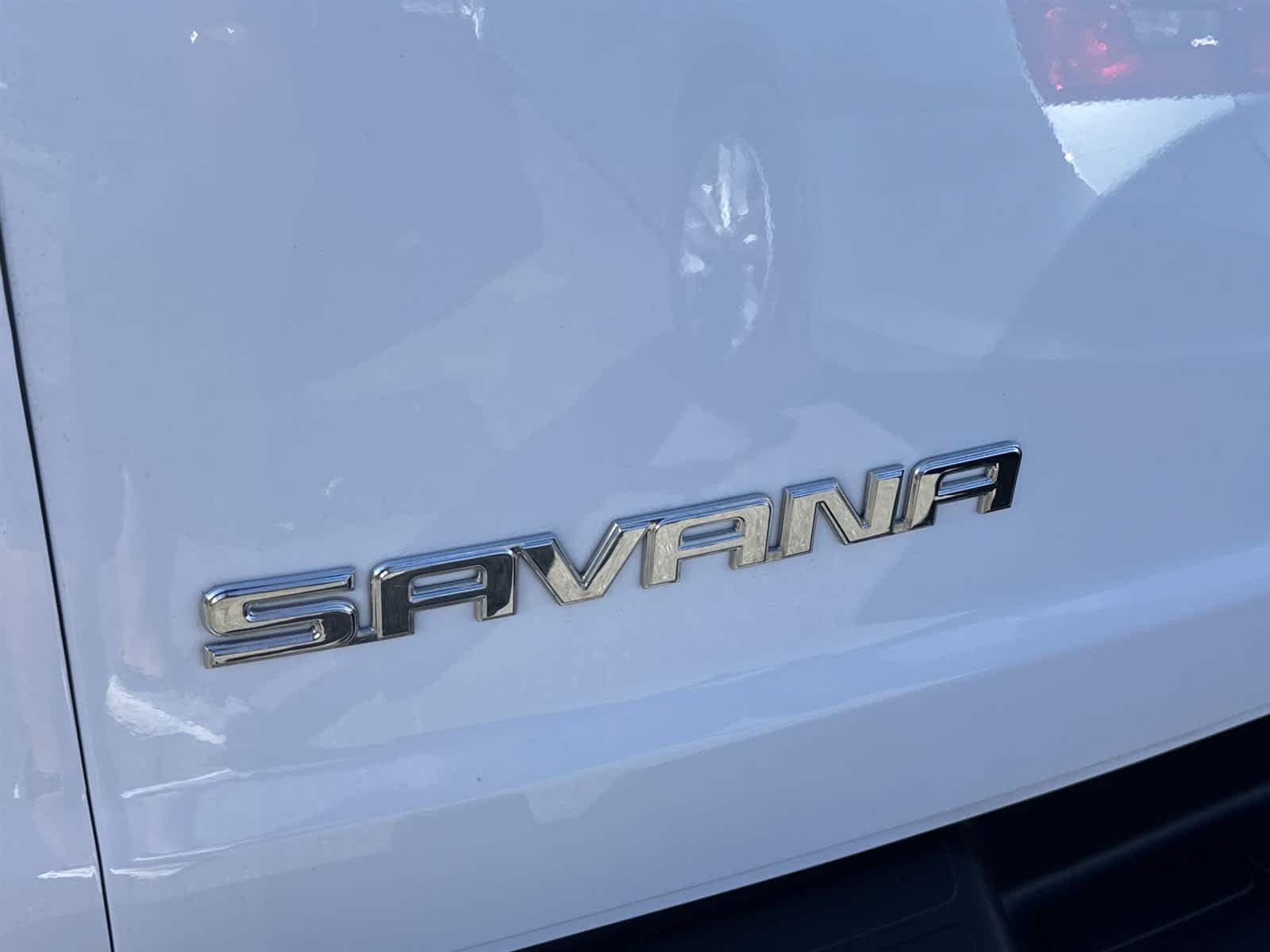 Thumbnail: 2024 GMC Savana - 10