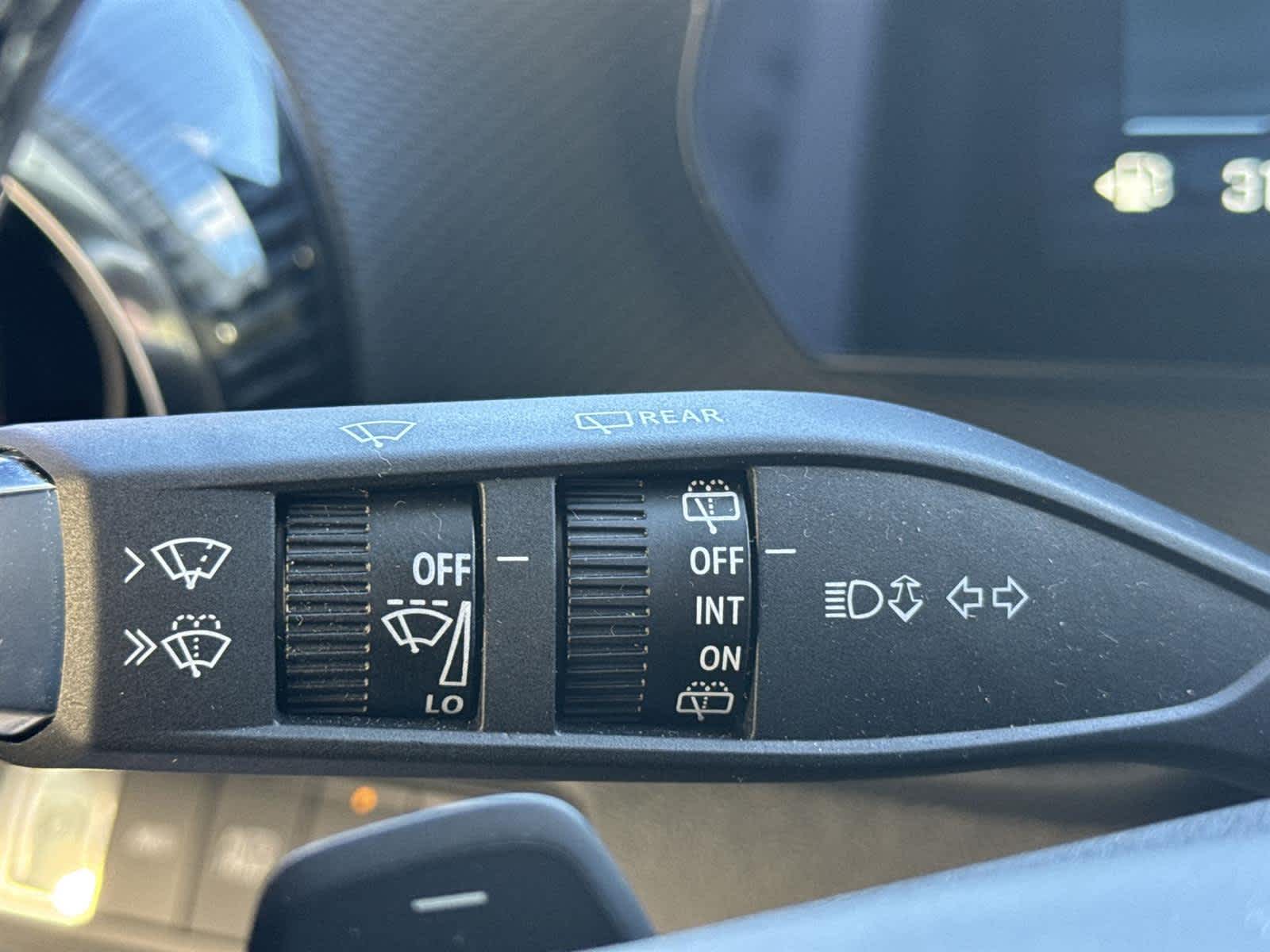 Thumbnail: 2026 Chevrolet Equinox - 26