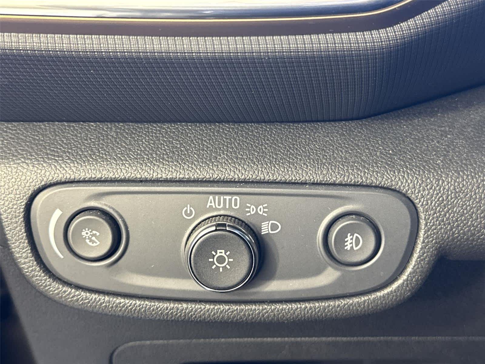 Thumbnail: 2022 Chevrolet TrailBlazer - 25