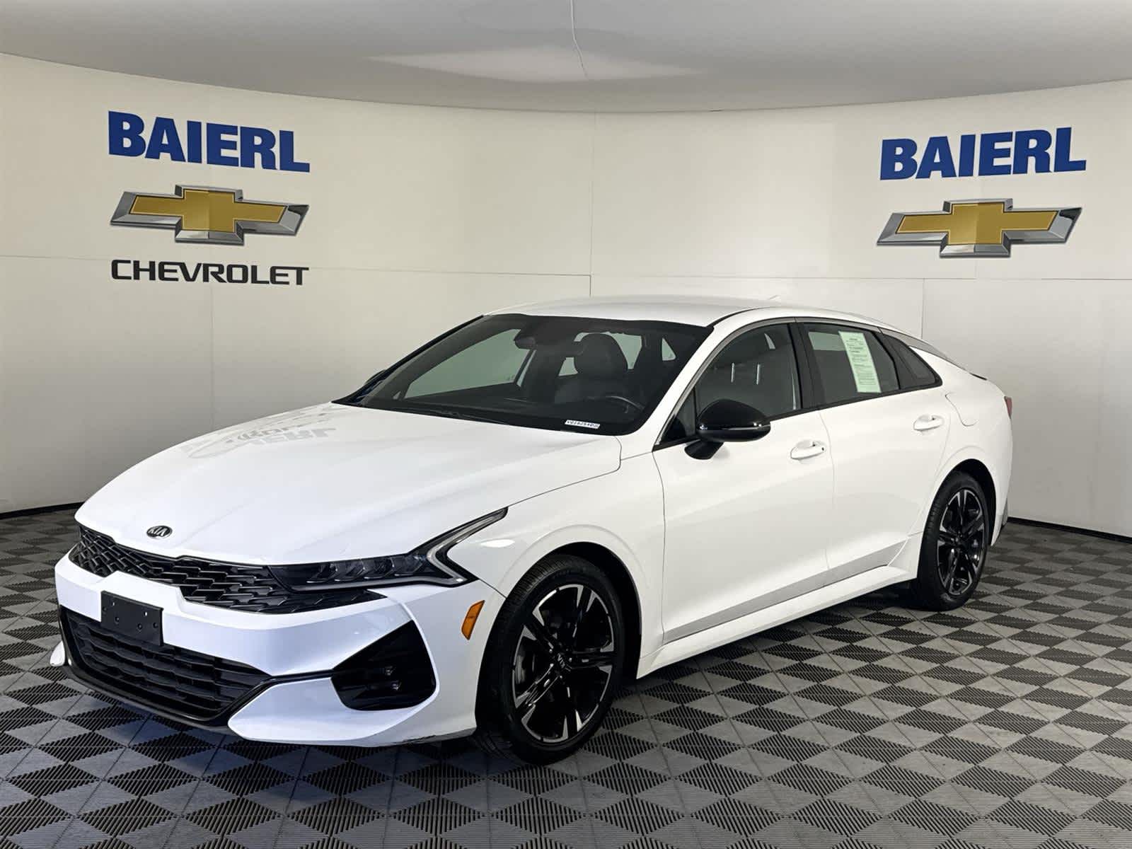 Thumbnail: 2021 Kia K5 - 1