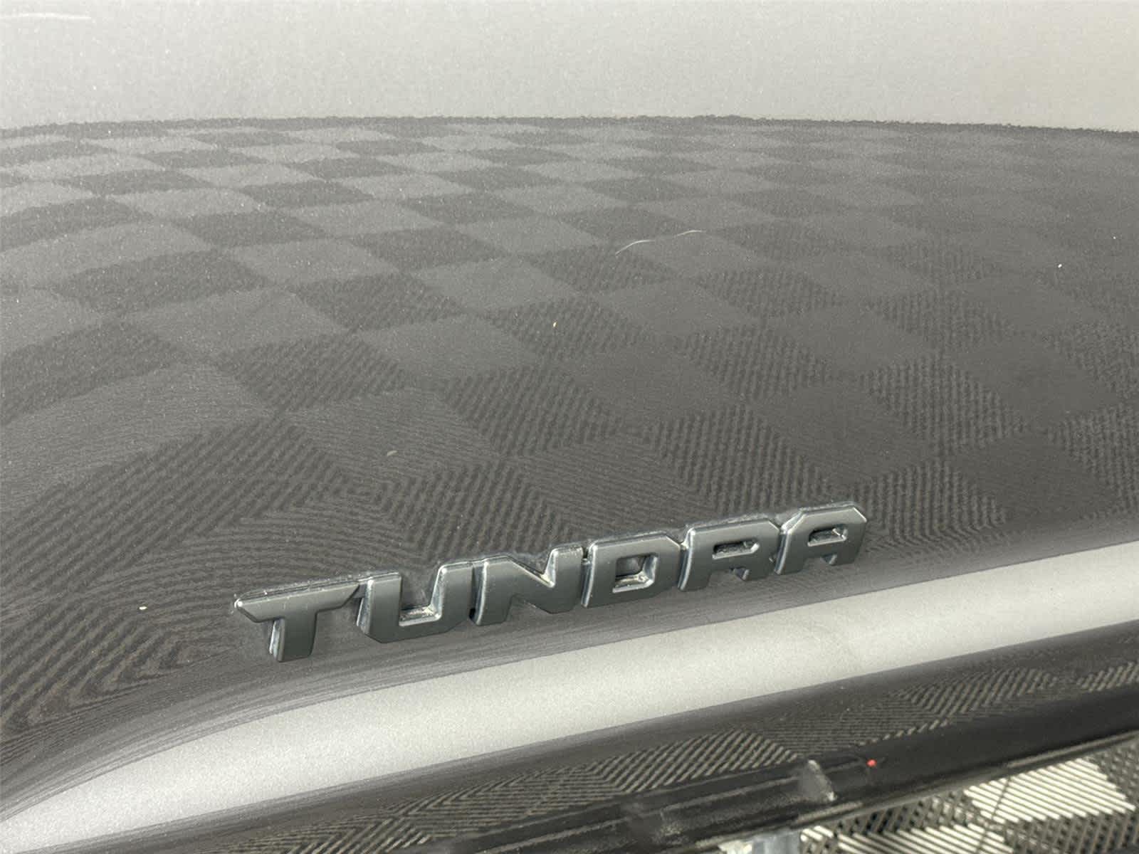 Thumbnail: 2019 Toyota Tundra - 10