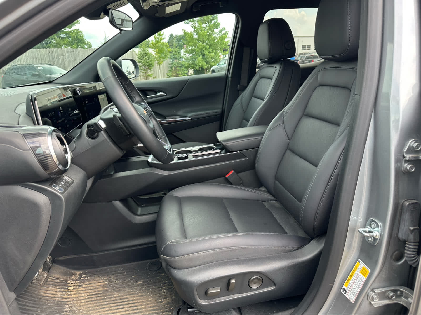 Thumbnail: 2026 Chevrolet Equinox - 10