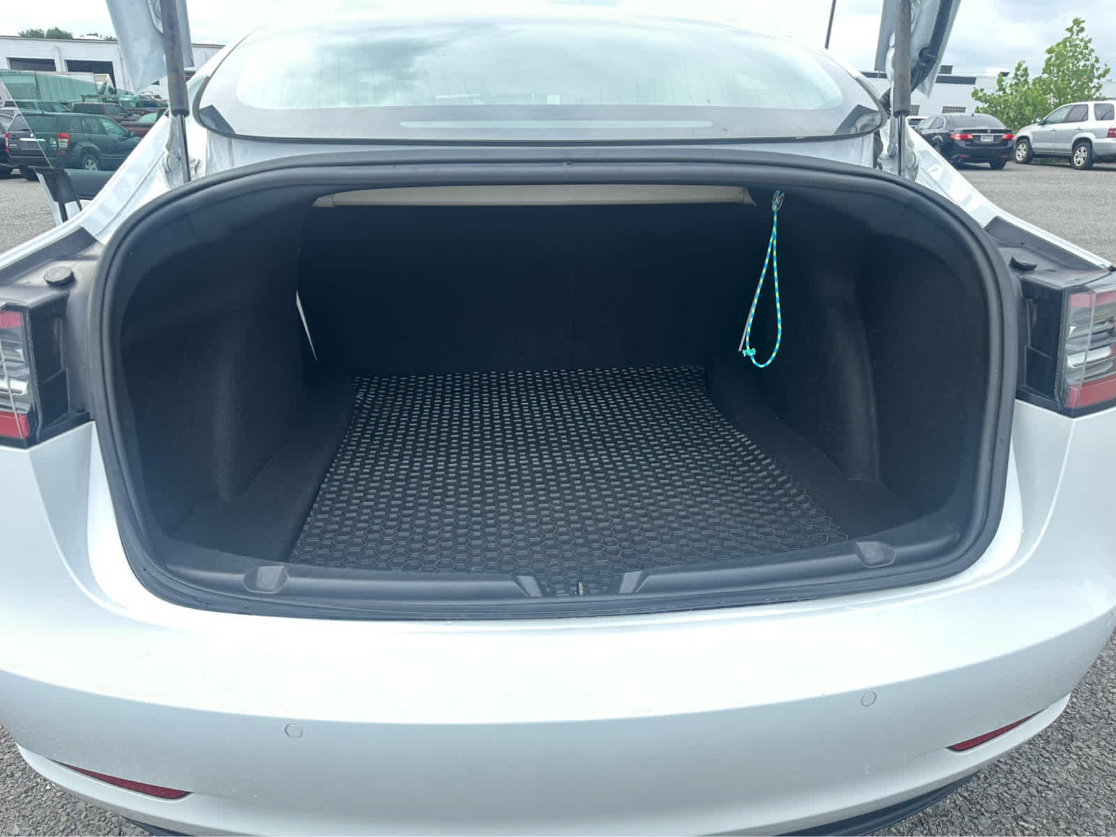 Thumbnail: 2018 Tesla Model 3 - 24
