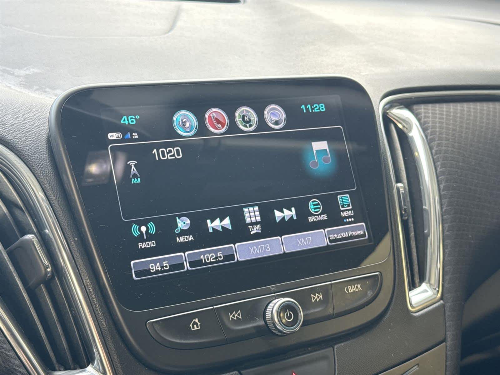 Thumbnail: 2017 Chevrolet Malibu - 18