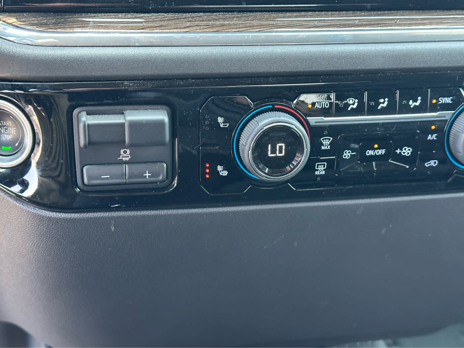 2025 Chevrolet Silverado 1500 RST 14