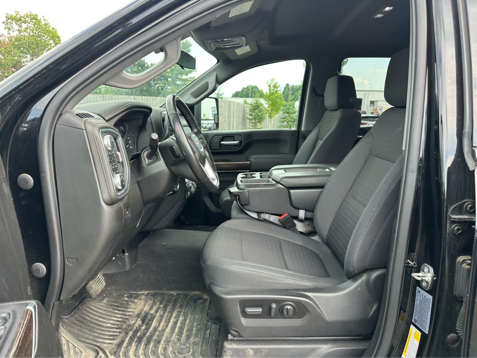 Thumbnail: 2022 GMC Sierra 2500 - 9