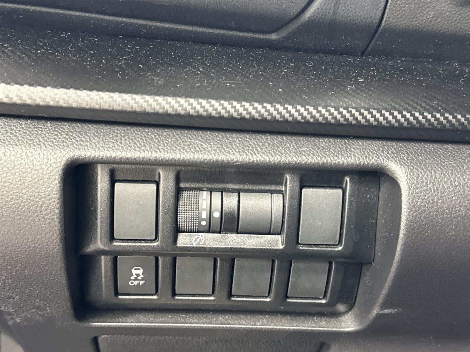 Thumbnail: 2023 Subaru Impreza - 21