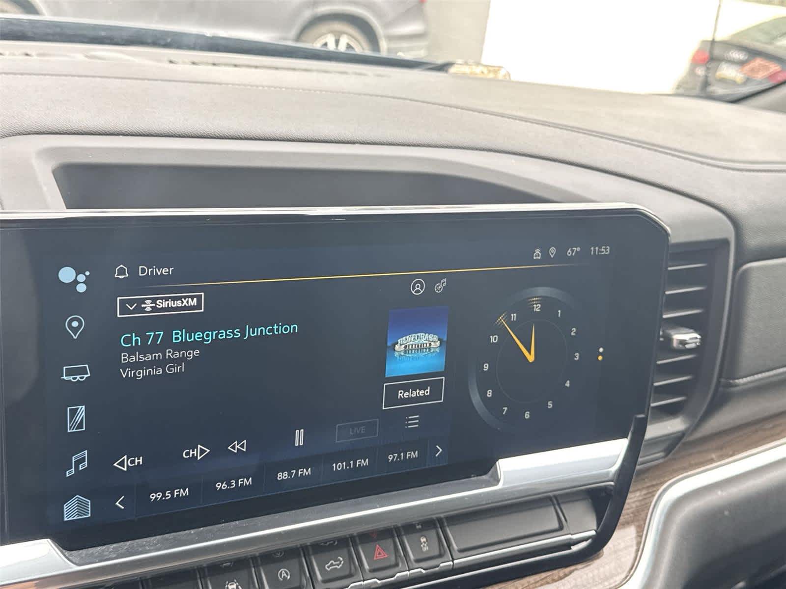 Thumbnail: 2022 Chevrolet Silverado 1500 - 17