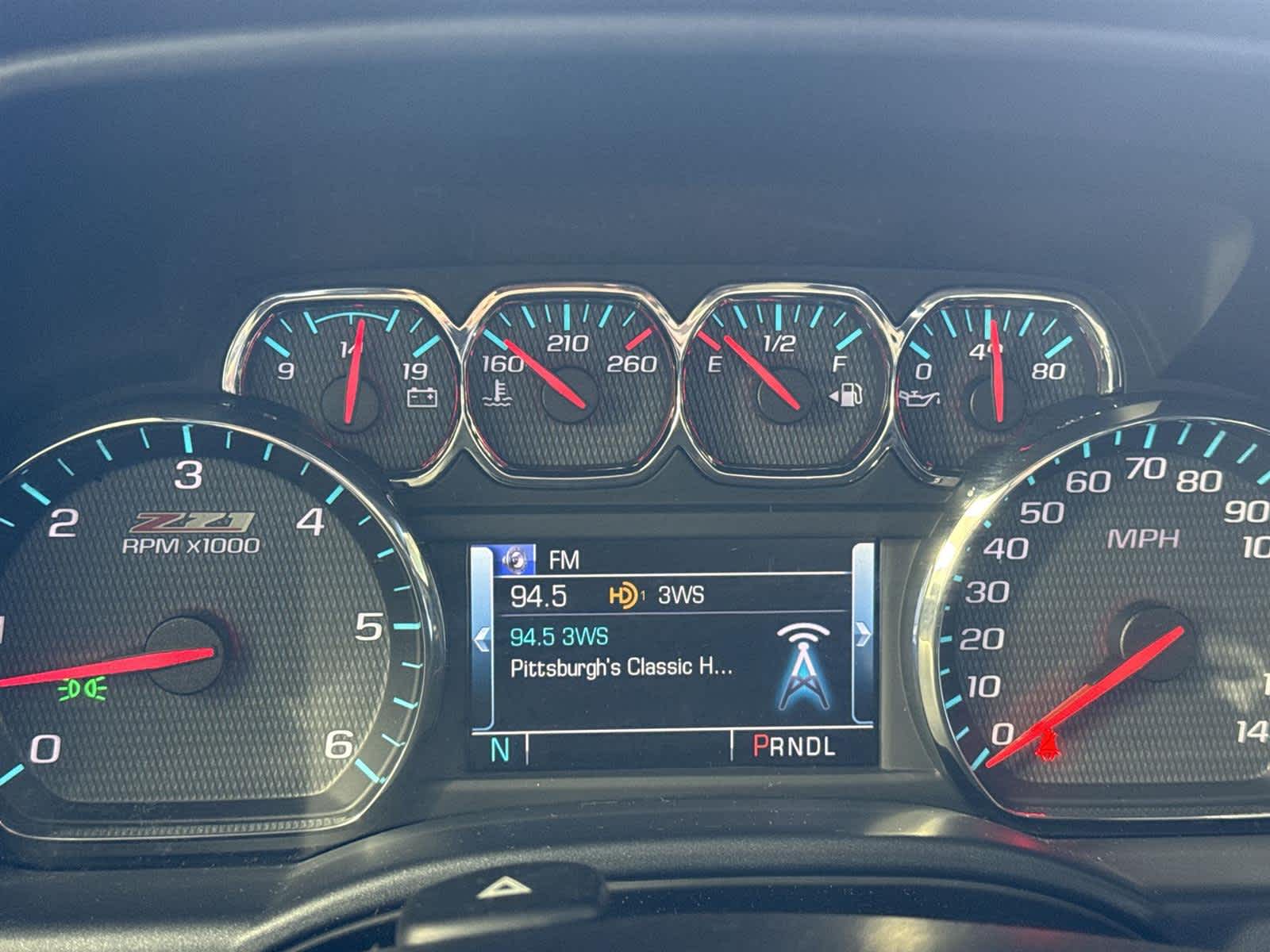 Thumbnail: 2017 Chevrolet Silverado 1500 - 27