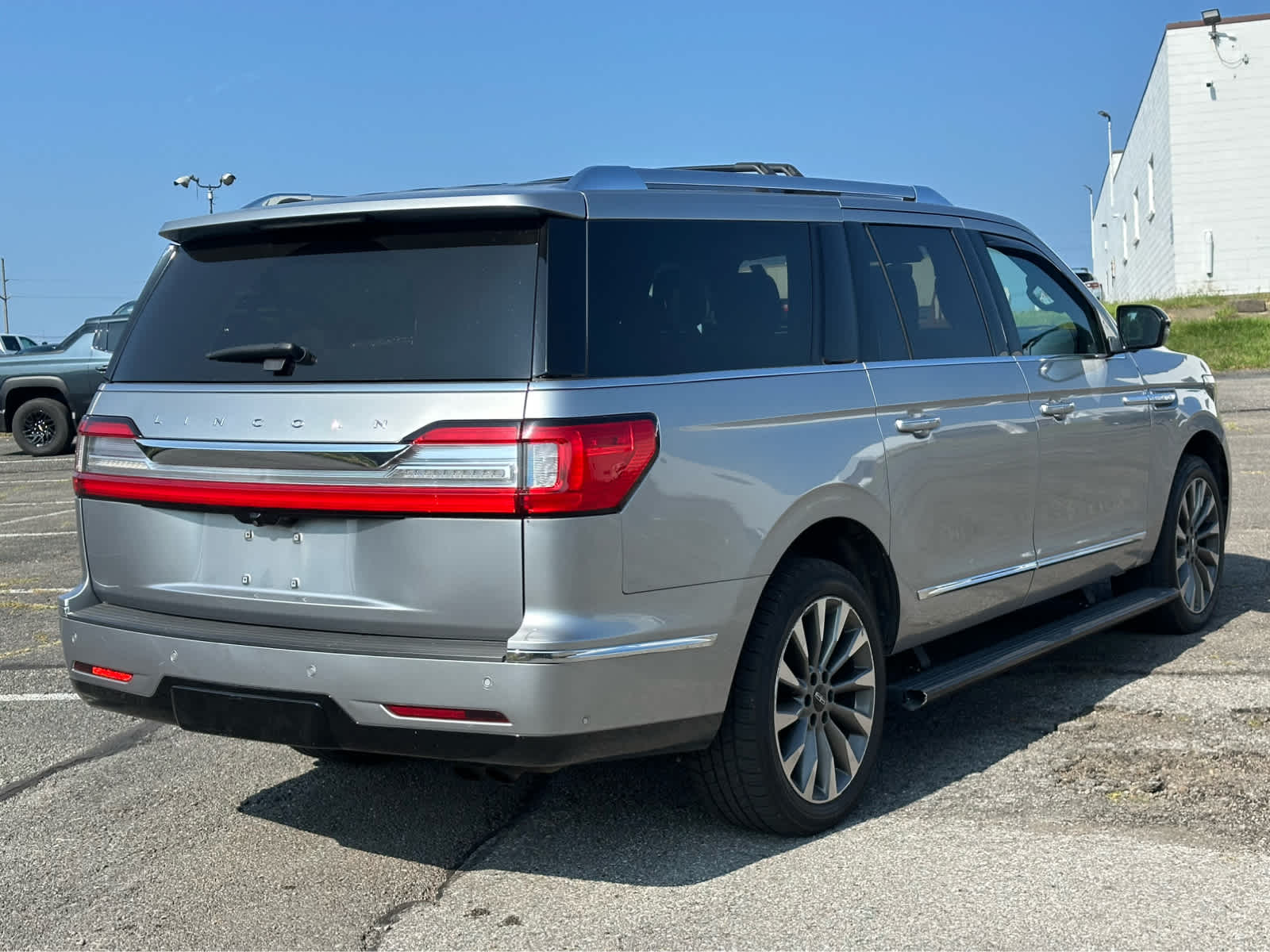 Thumbnail: 2020 Lincoln Navigator L - 5