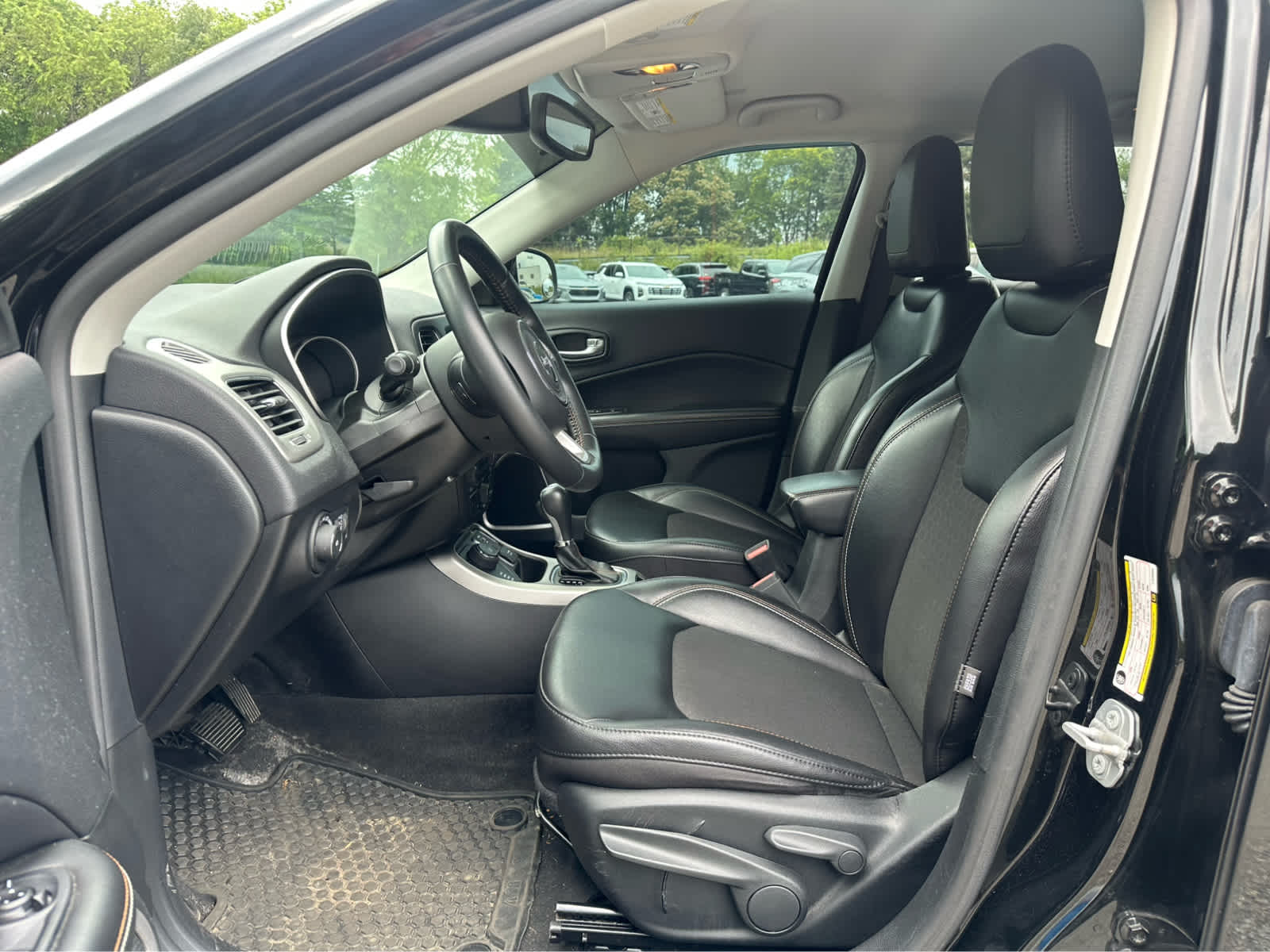 Thumbnail: 2020 Jeep Compass - 8