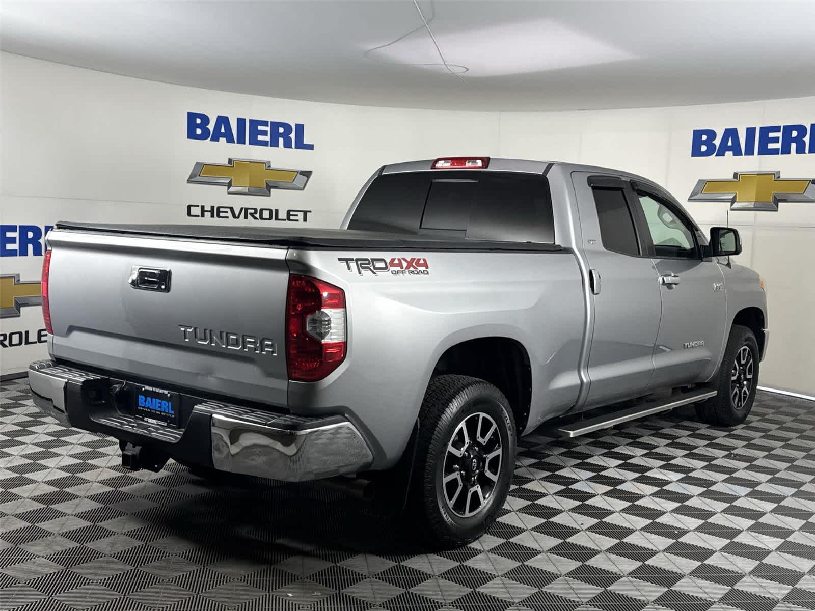 Thumbnail: 2017 Toyota Tundra - 5