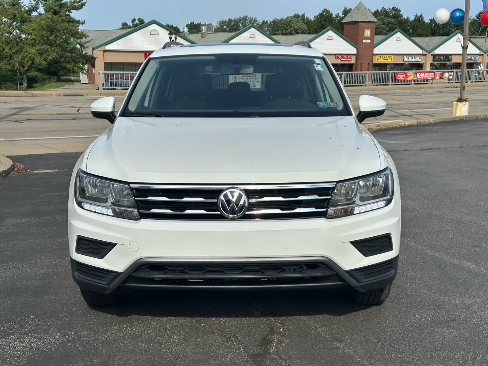 Thumbnail: 2020 Volkswagen Tiguan - 2
