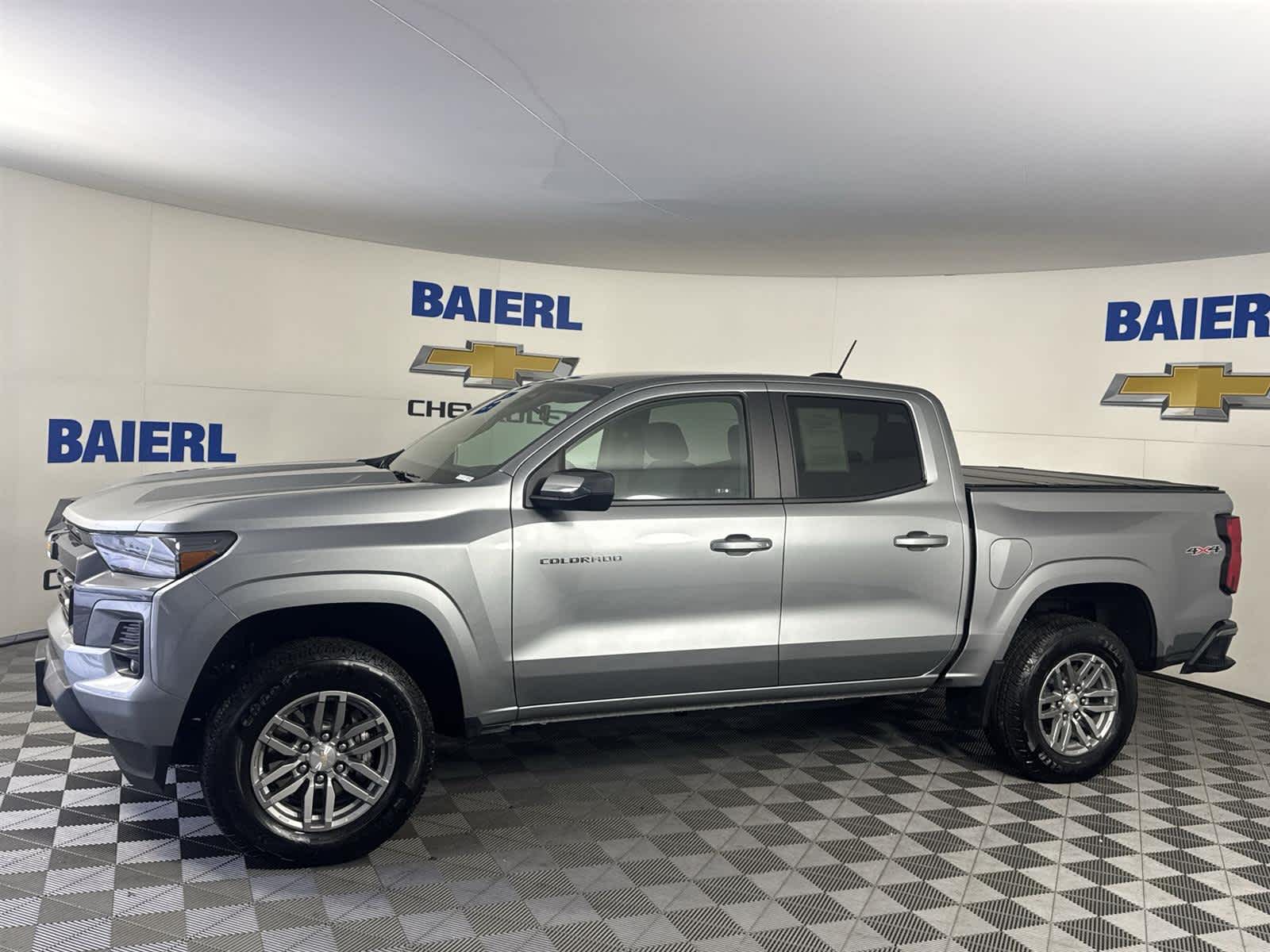 Thumbnail: 2024 Chevrolet Colorado - 2