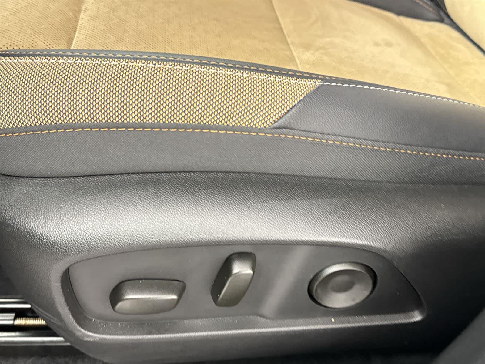 Thumbnail: 2025 Chevrolet Equinox - 12