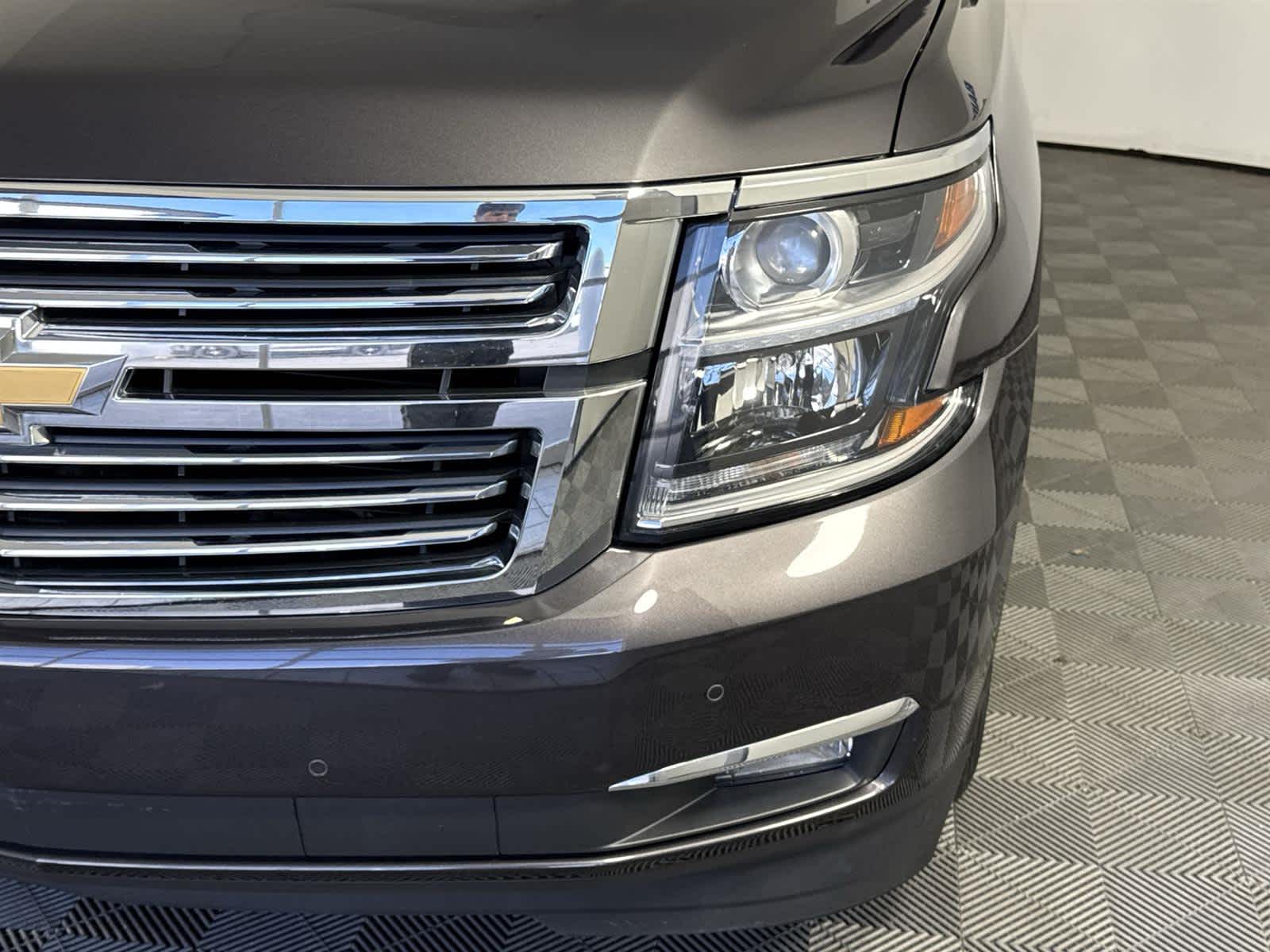 Thumbnail: 2017 Chevrolet Tahoe - 9