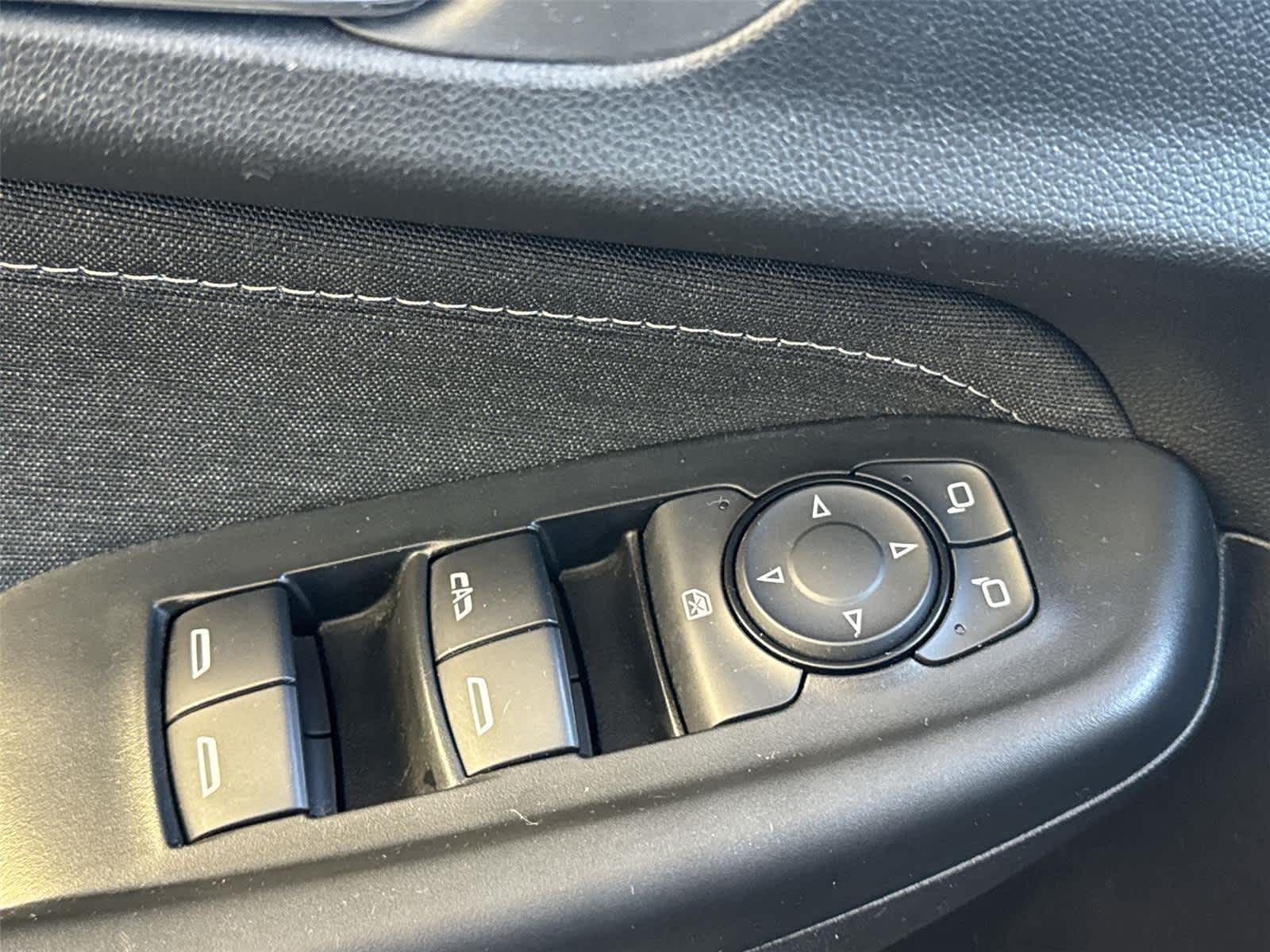 Thumbnail: 2022 Chevrolet TrailBlazer - 24