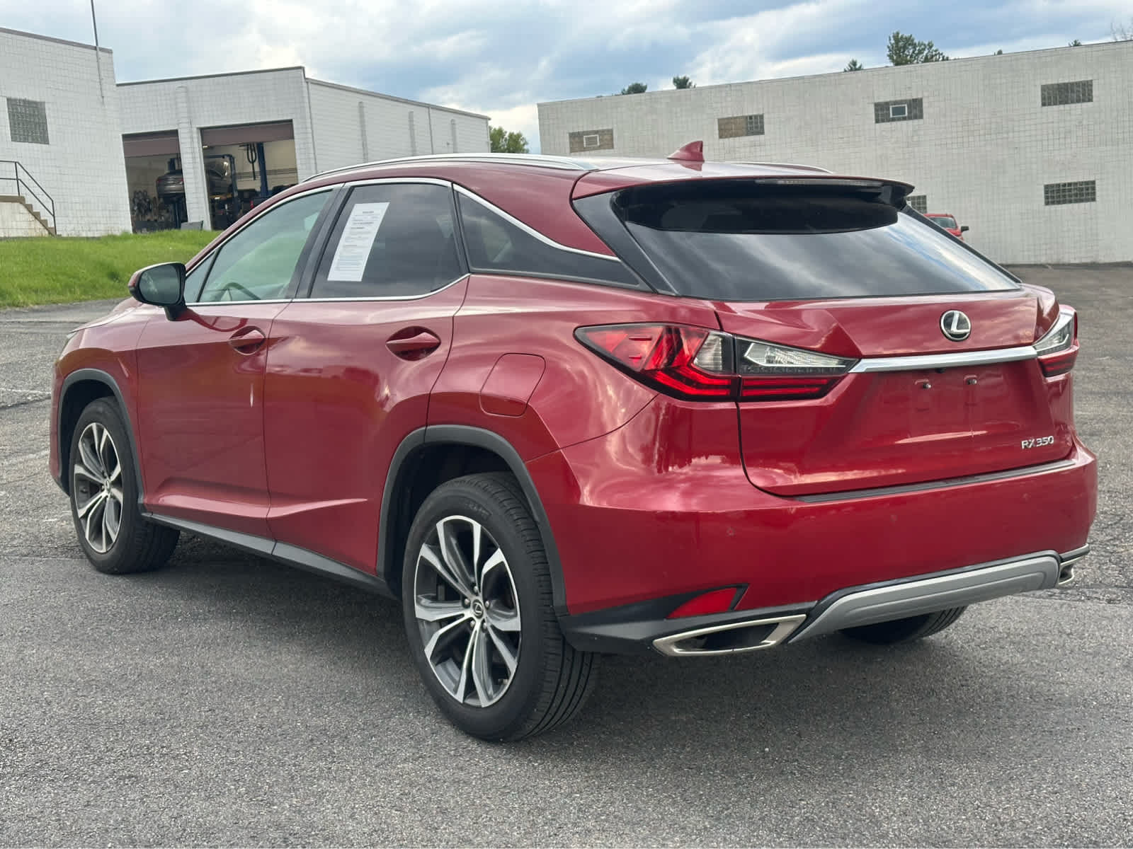 Thumbnail: 2020 Lexus RX - 5