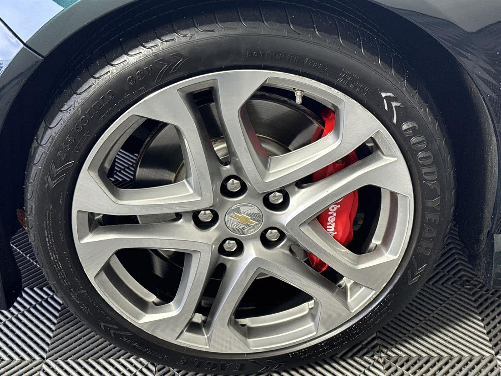 Thumbnail: 2017 Chevrolet  - 10