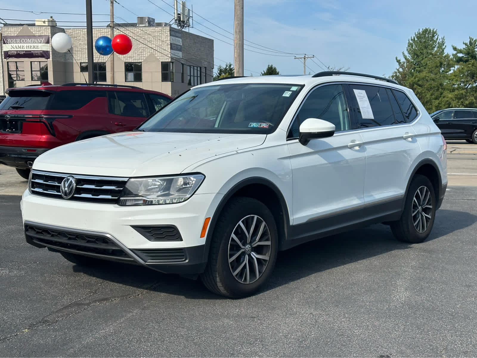 Thumbnail: 2020 Volkswagen Tiguan - 1