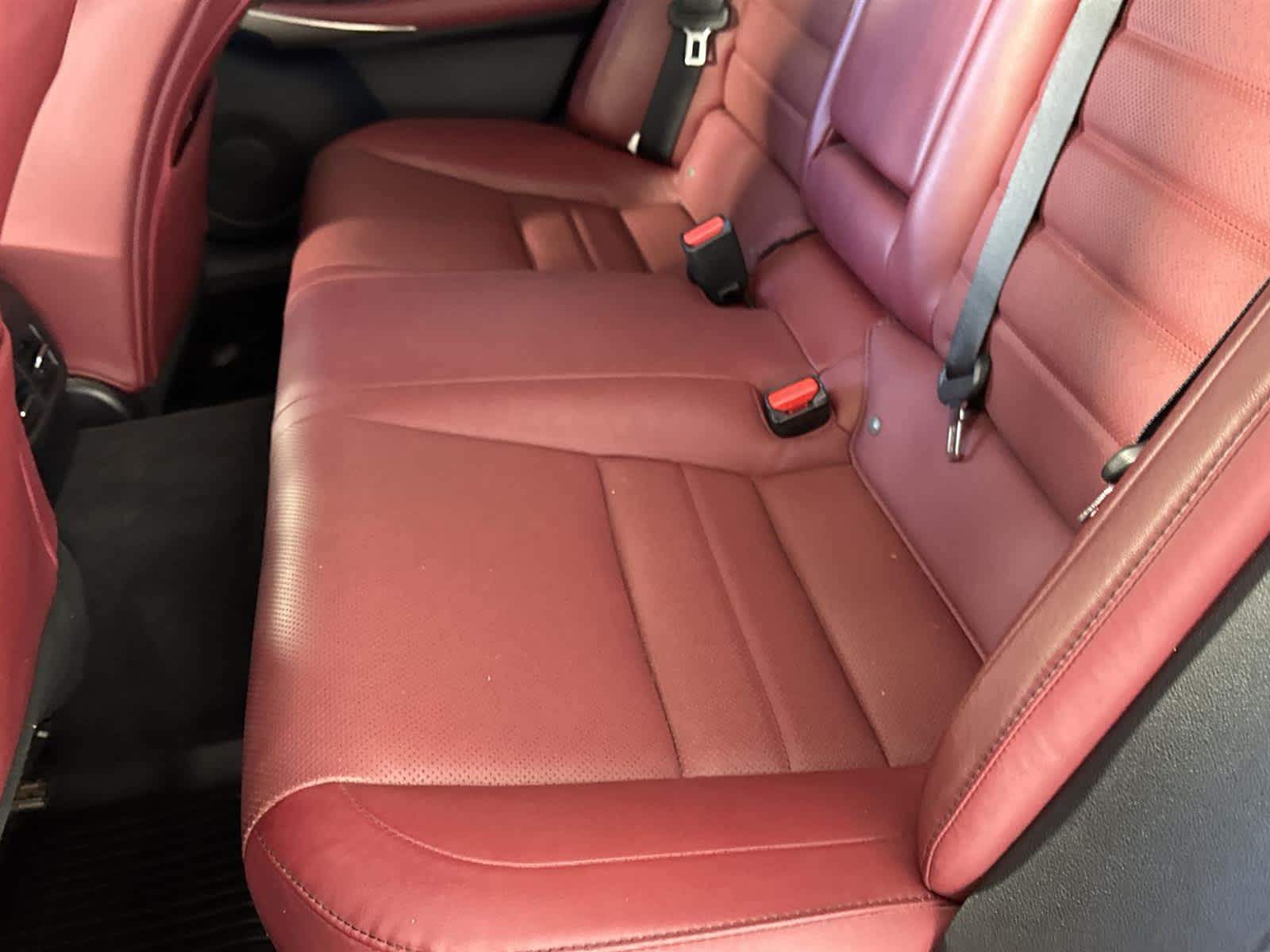 Thumbnail: 2018 Lexus IS - 14