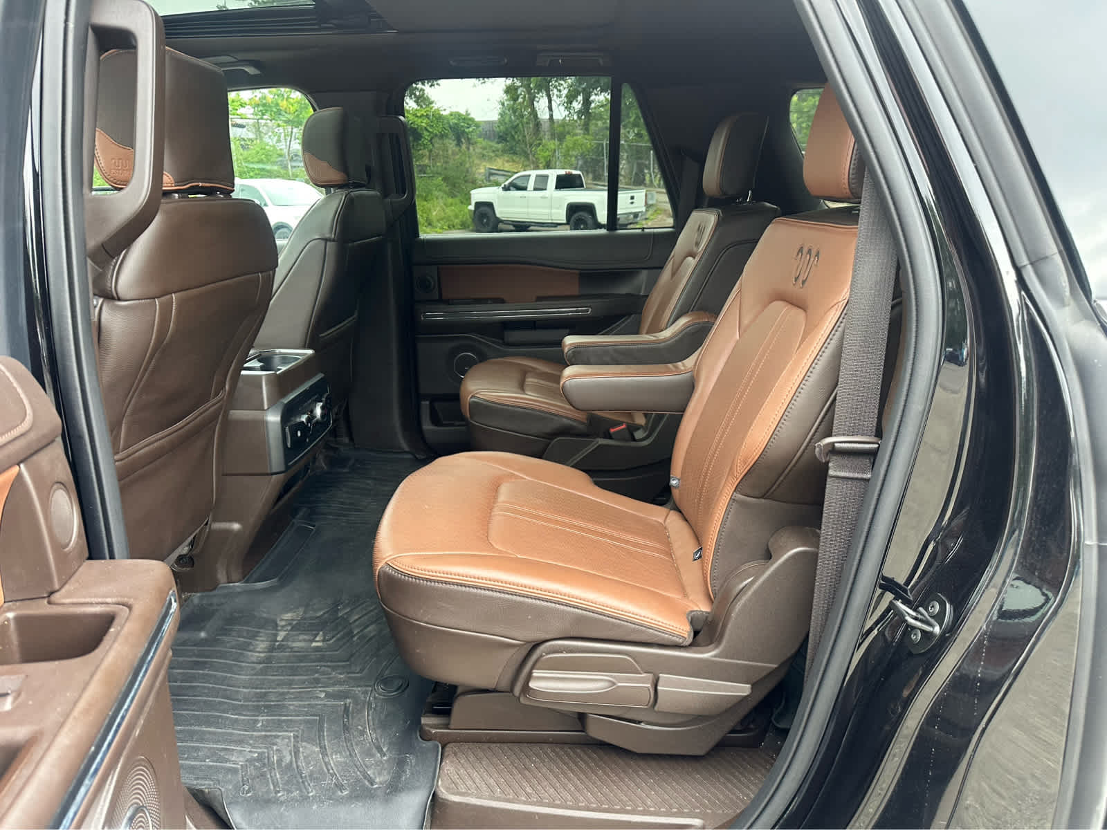 Thumbnail: 2023 Ford Expedition MAX - 24
