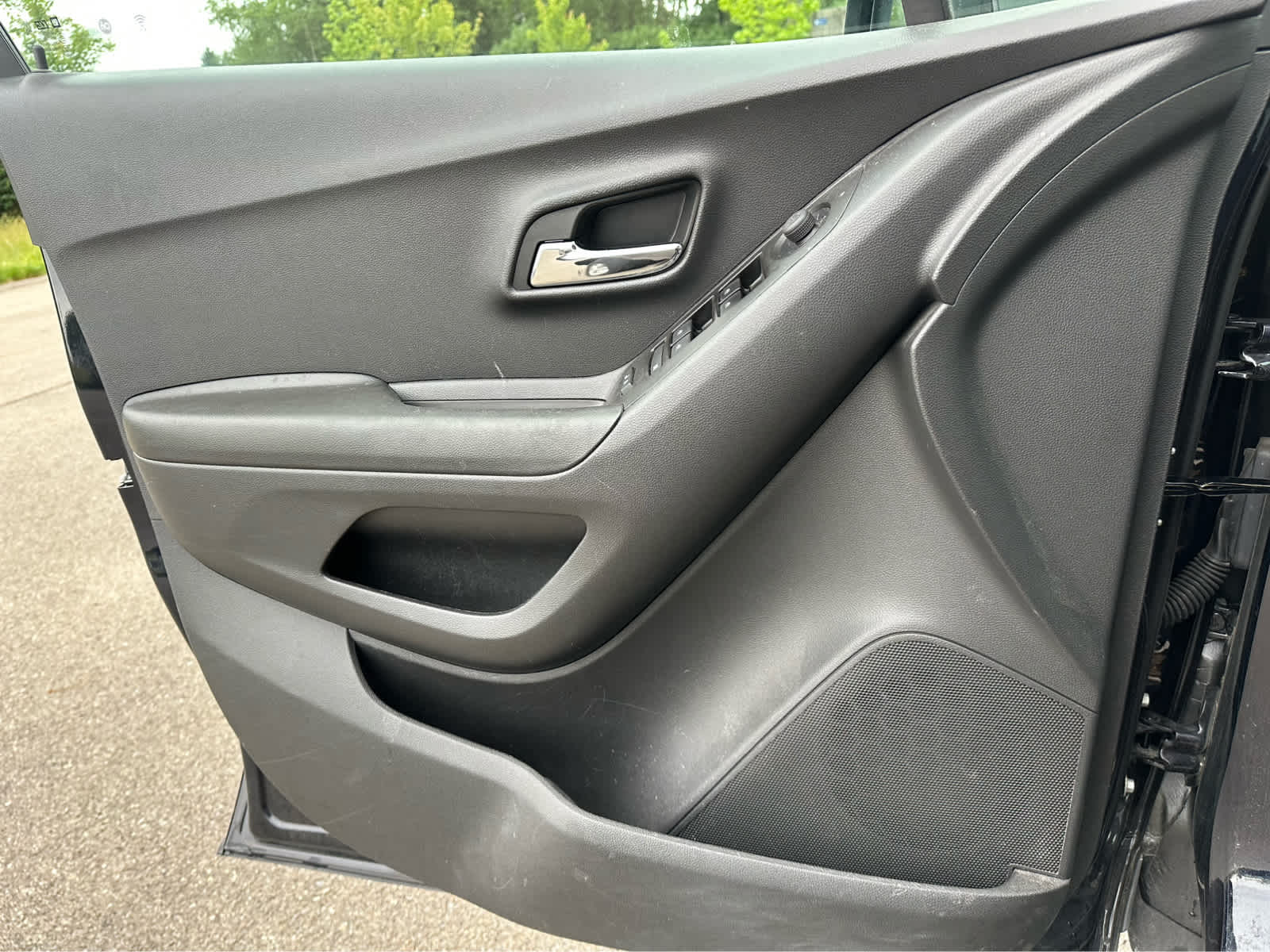 2022 Chevrolet Trax LT 16