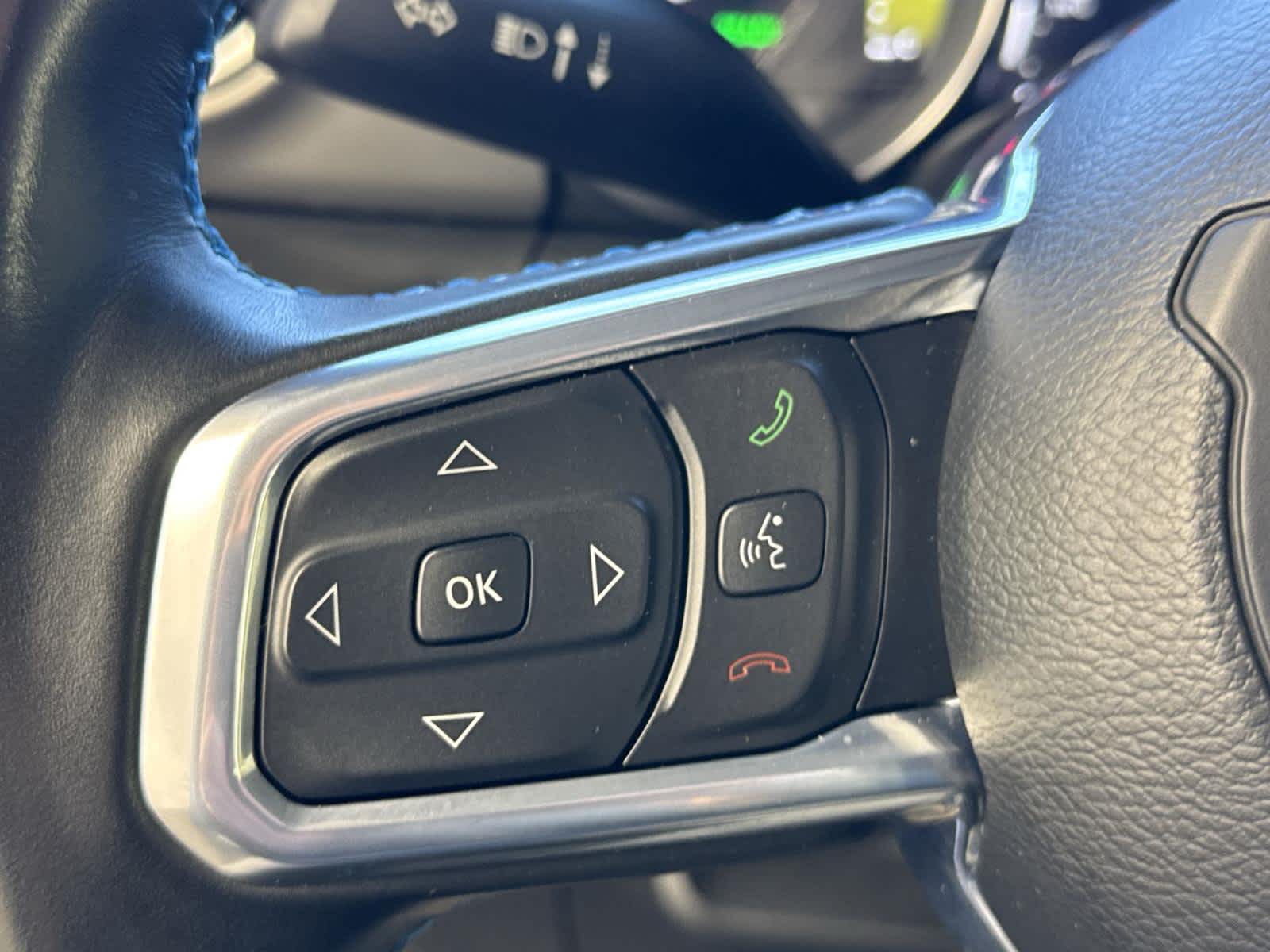 Thumbnail: 2022 Jeep Wrangler - 25