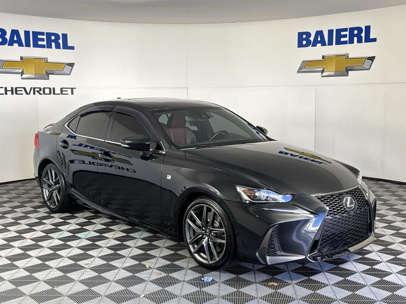 Thumbnail: 2018 Lexus IS - 7