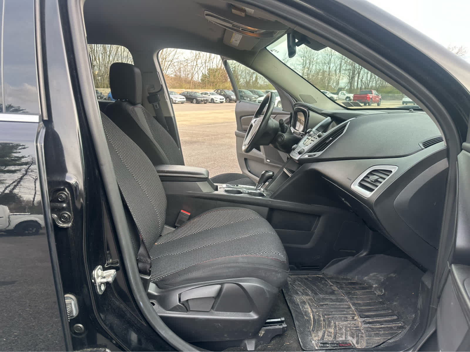 Thumbnail: 2017 GMC Terrain - 20