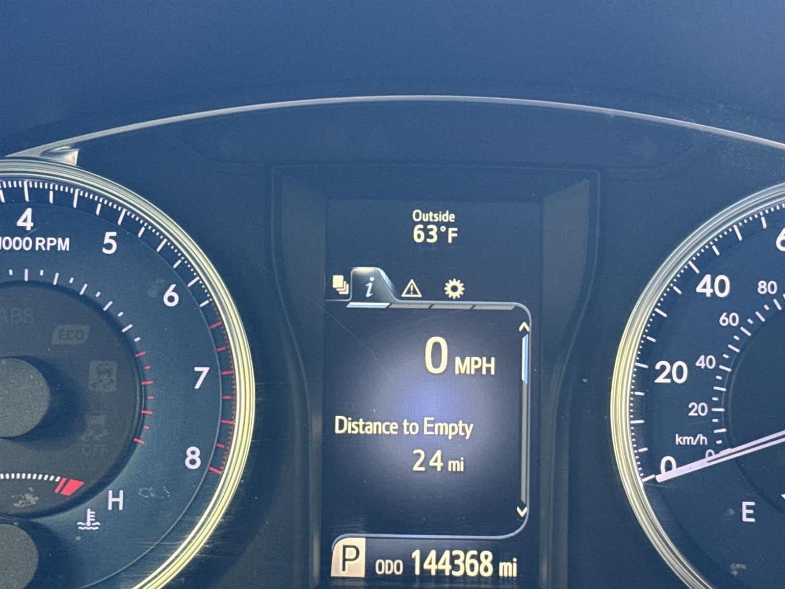 Thumbnail: 2016 Toyota Camry - 29