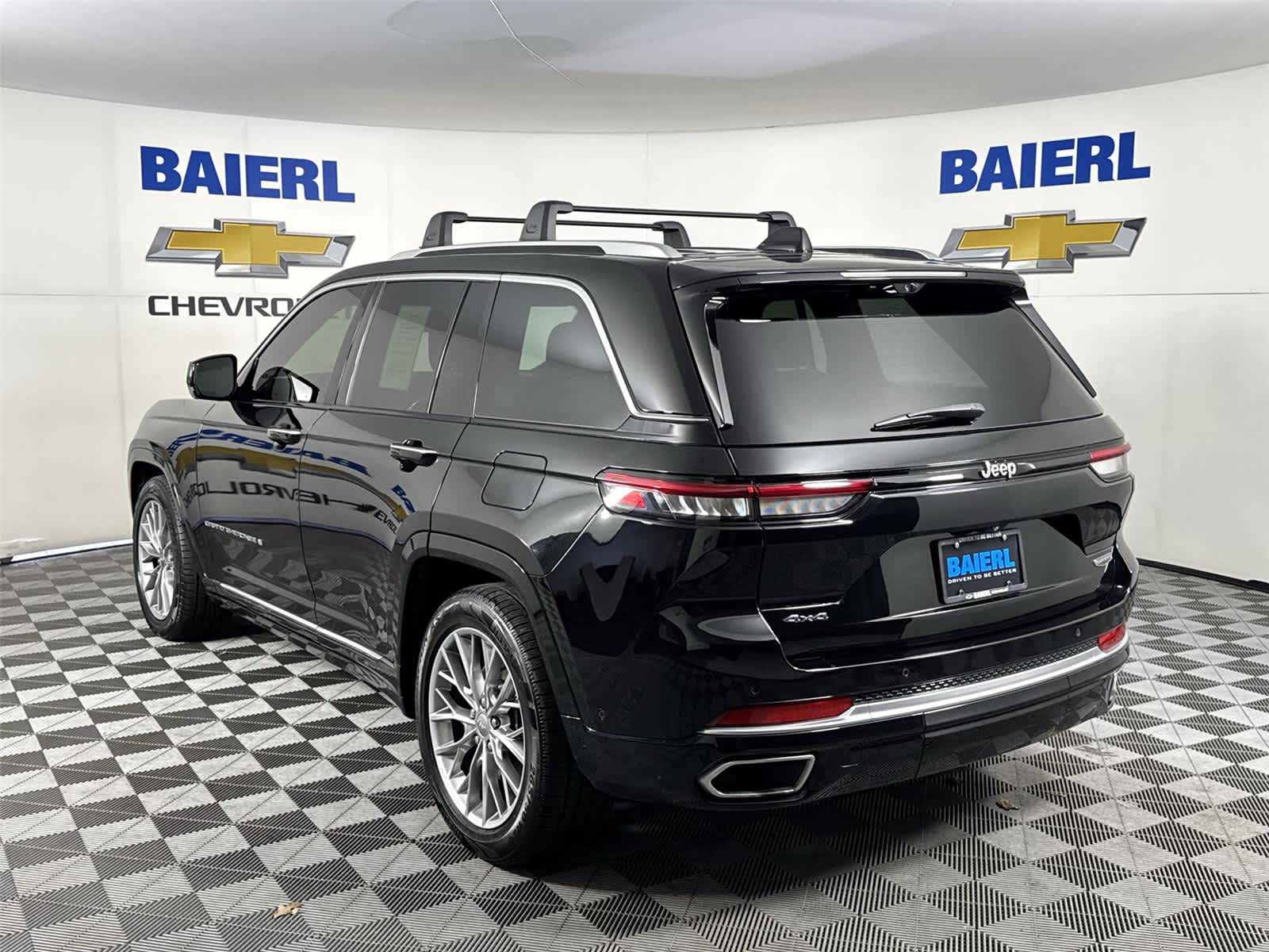 Thumbnail: 2022 Jeep Grand Cherokee - 3