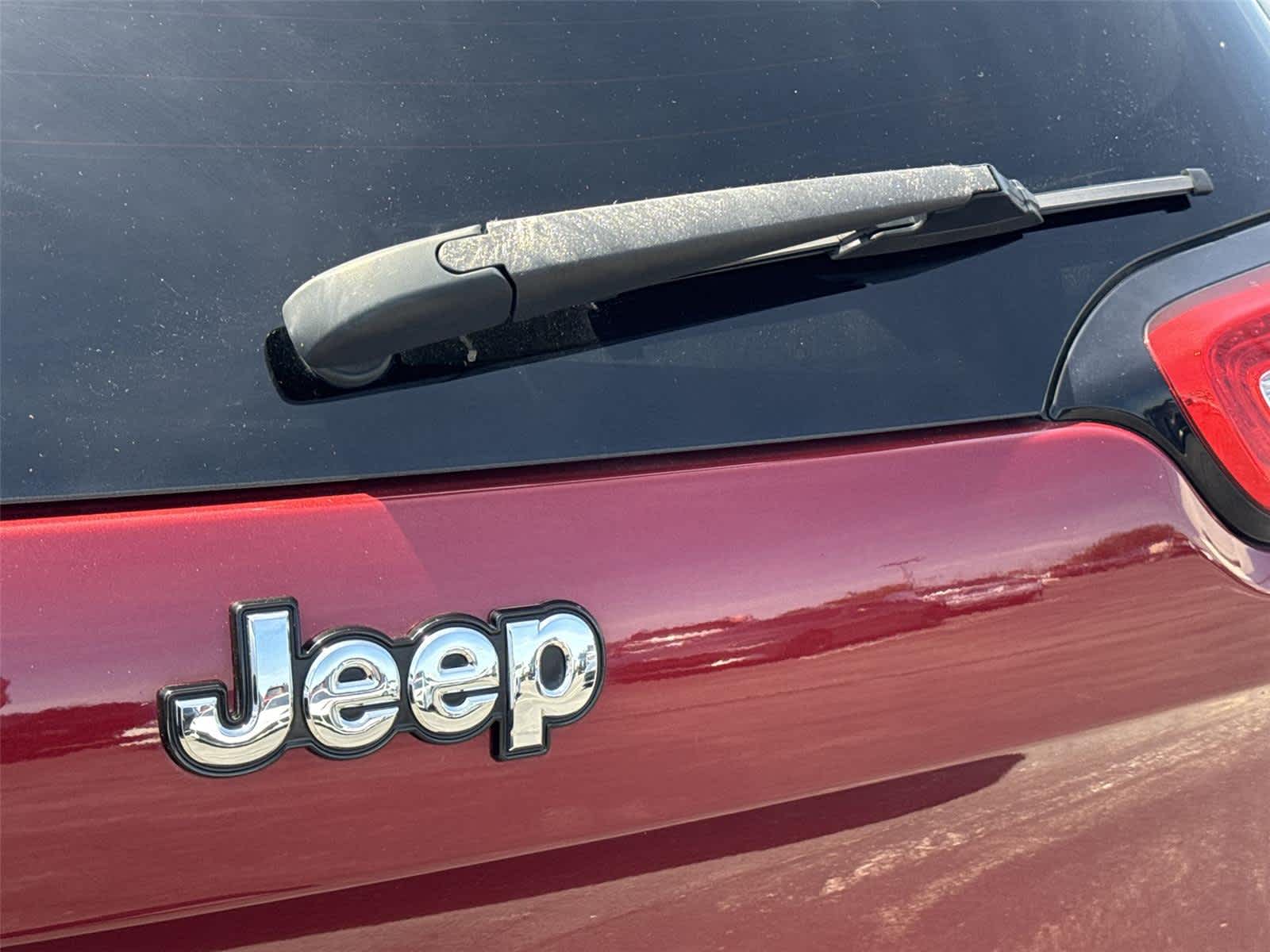 Thumbnail: 2014 Jeep Cherokee - 30