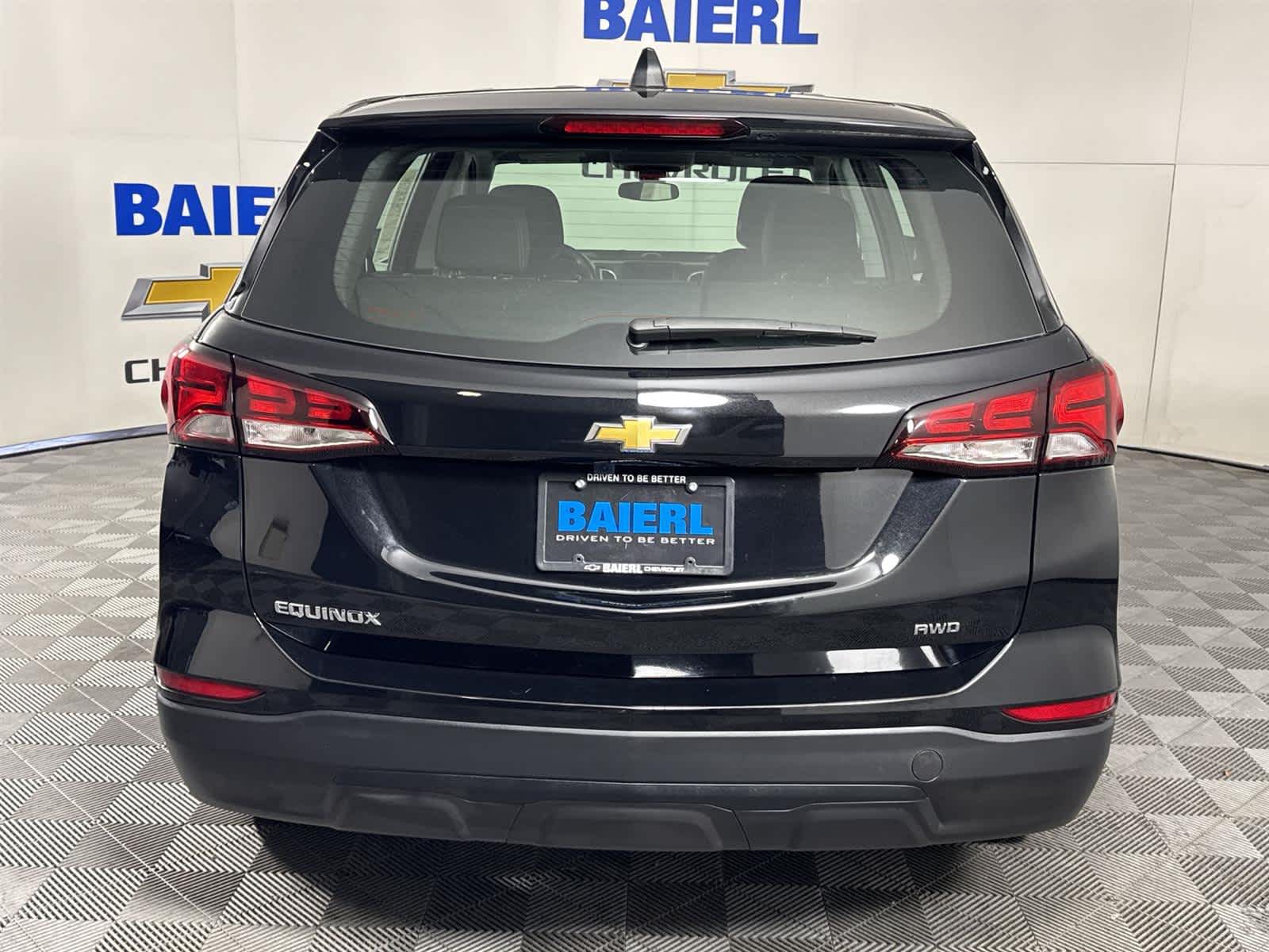 Thumbnail: 2023 Chevrolet Equinox - 4