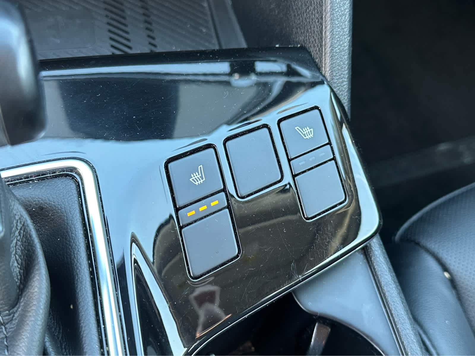 Thumbnail: 2023 Kia Sportage - 17