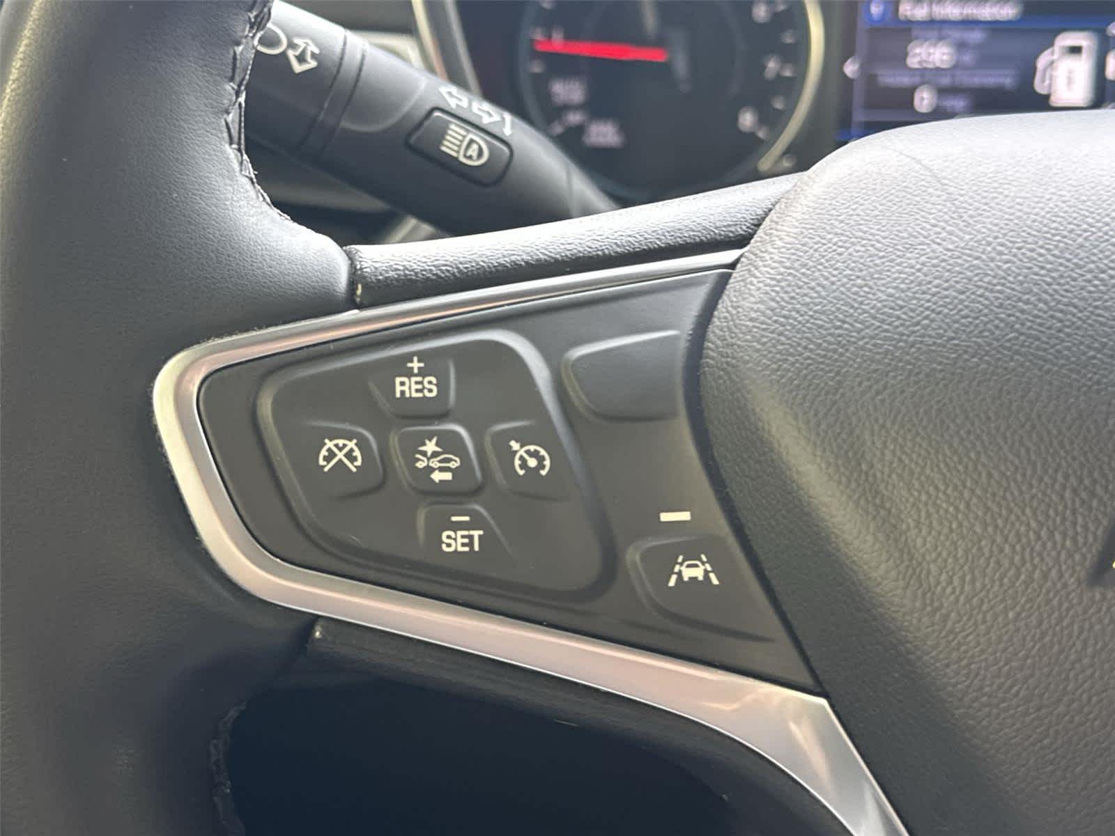 Thumbnail: 2023 Chevrolet Equinox - 24