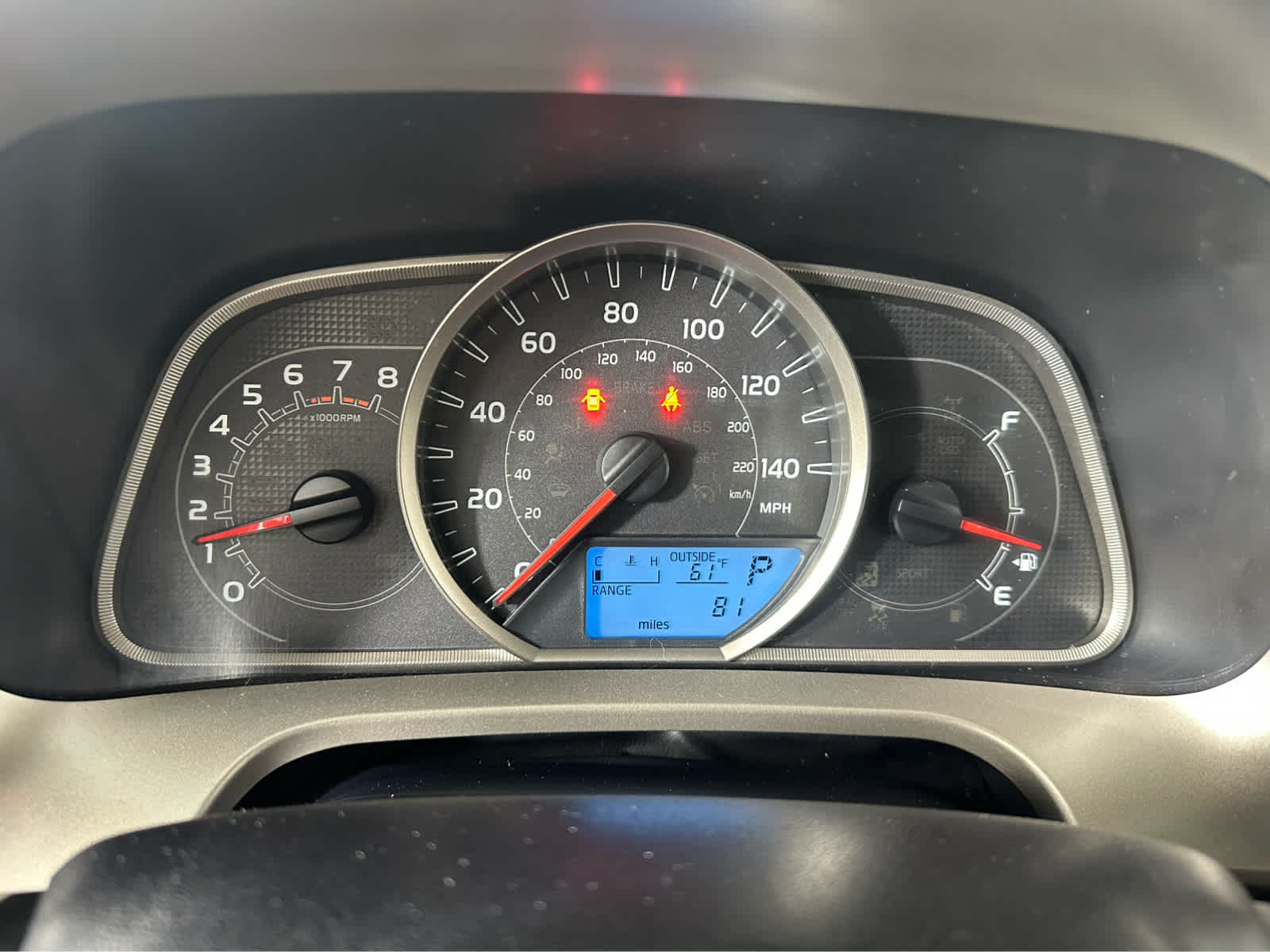 Thumbnail: 2013 Toyota RAV4 - 15