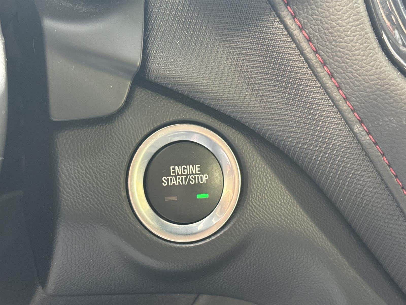 Thumbnail: 2022 Chevrolet Equinox - 32