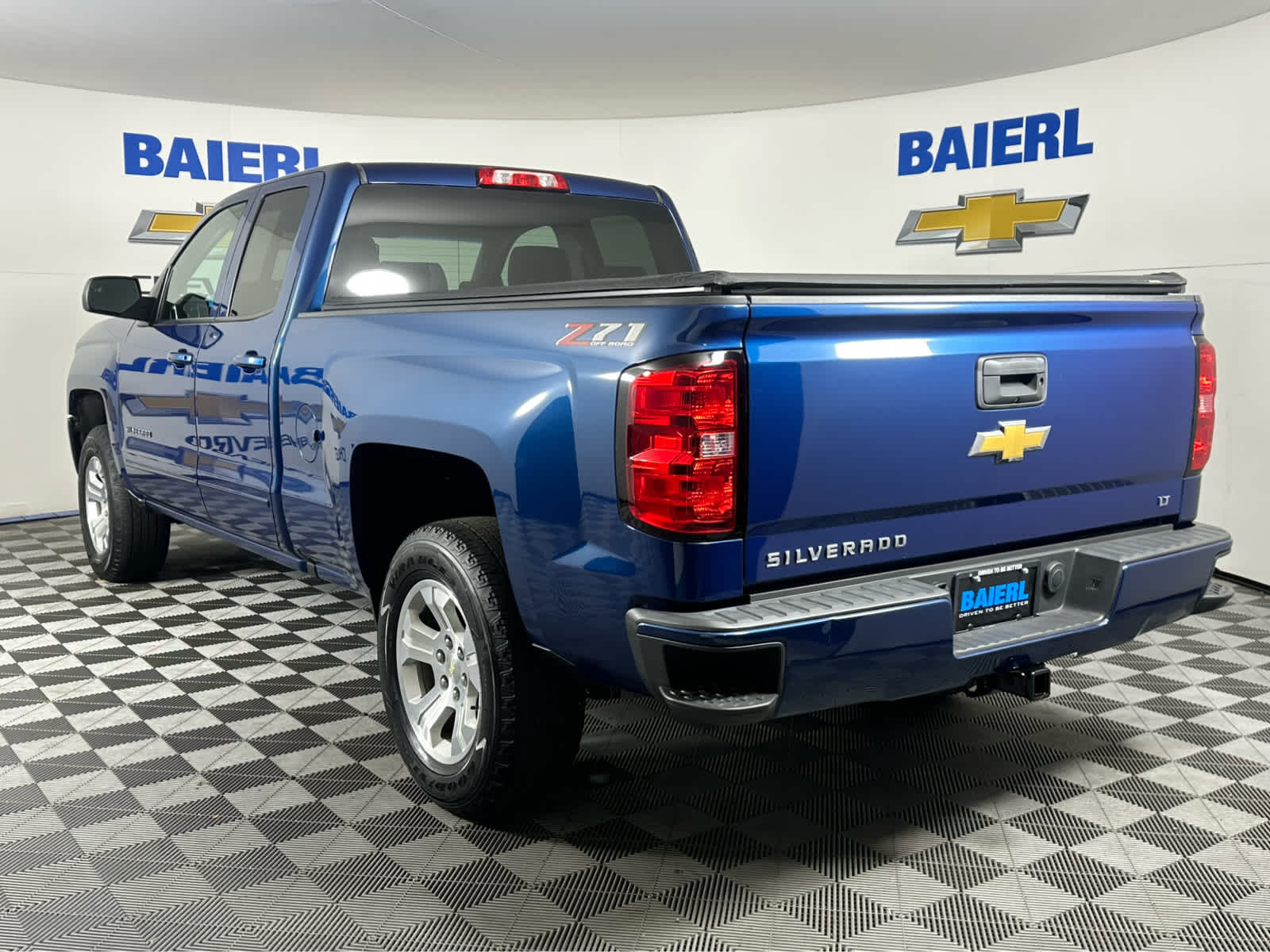 Thumbnail: 2018 Chevrolet Silverado 1500 - 7