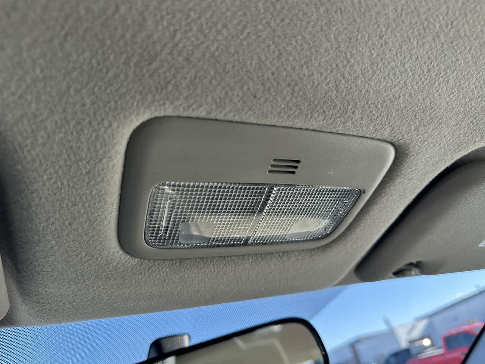 Thumbnail: 2011 Toyota Corolla - 28