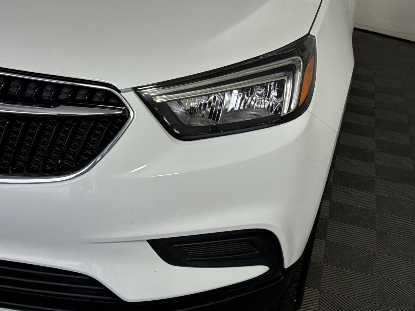 Thumbnail: 2021 Buick Encore - 9