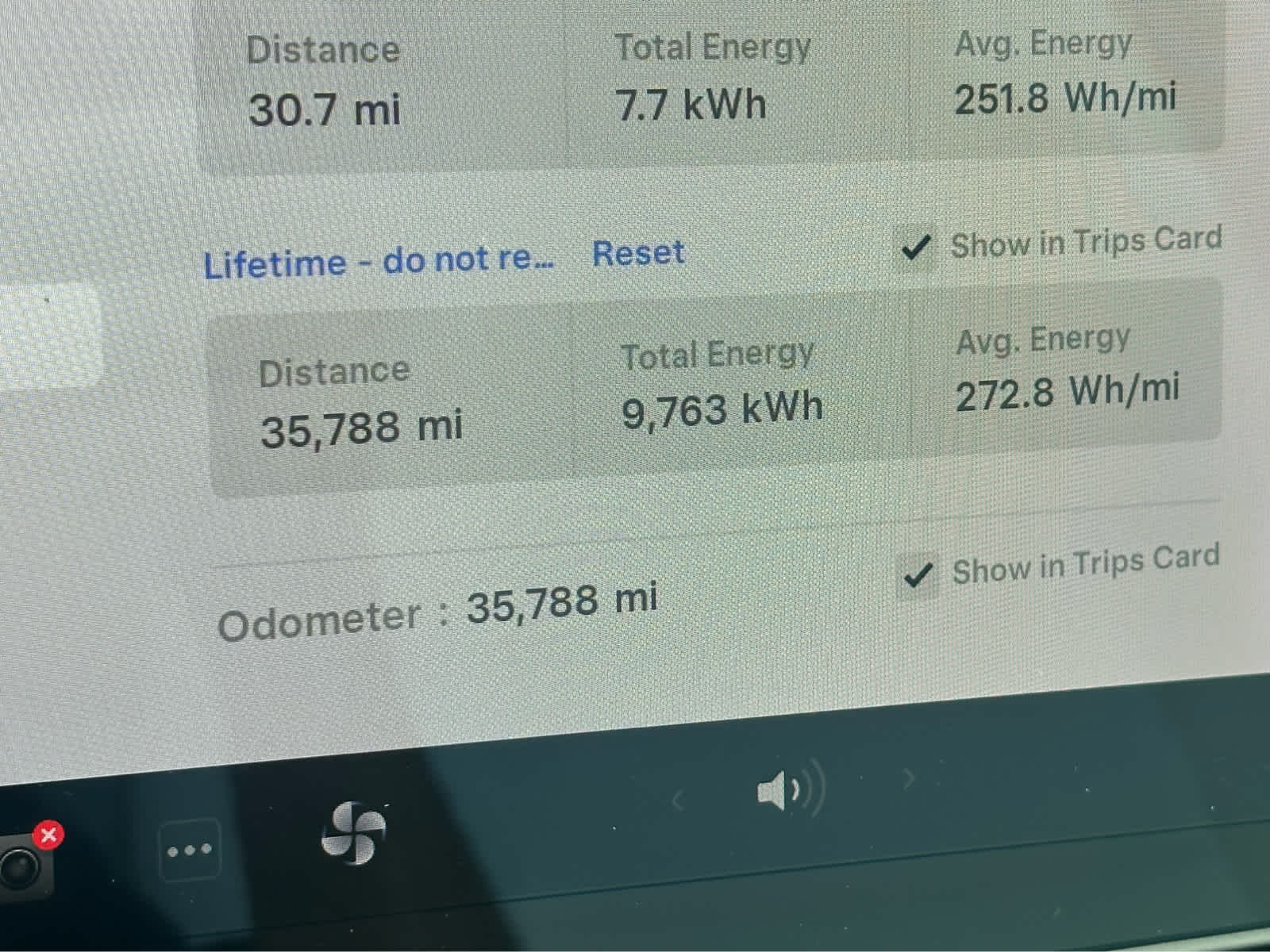 Thumbnail: 2018 Tesla Model 3 - 25
