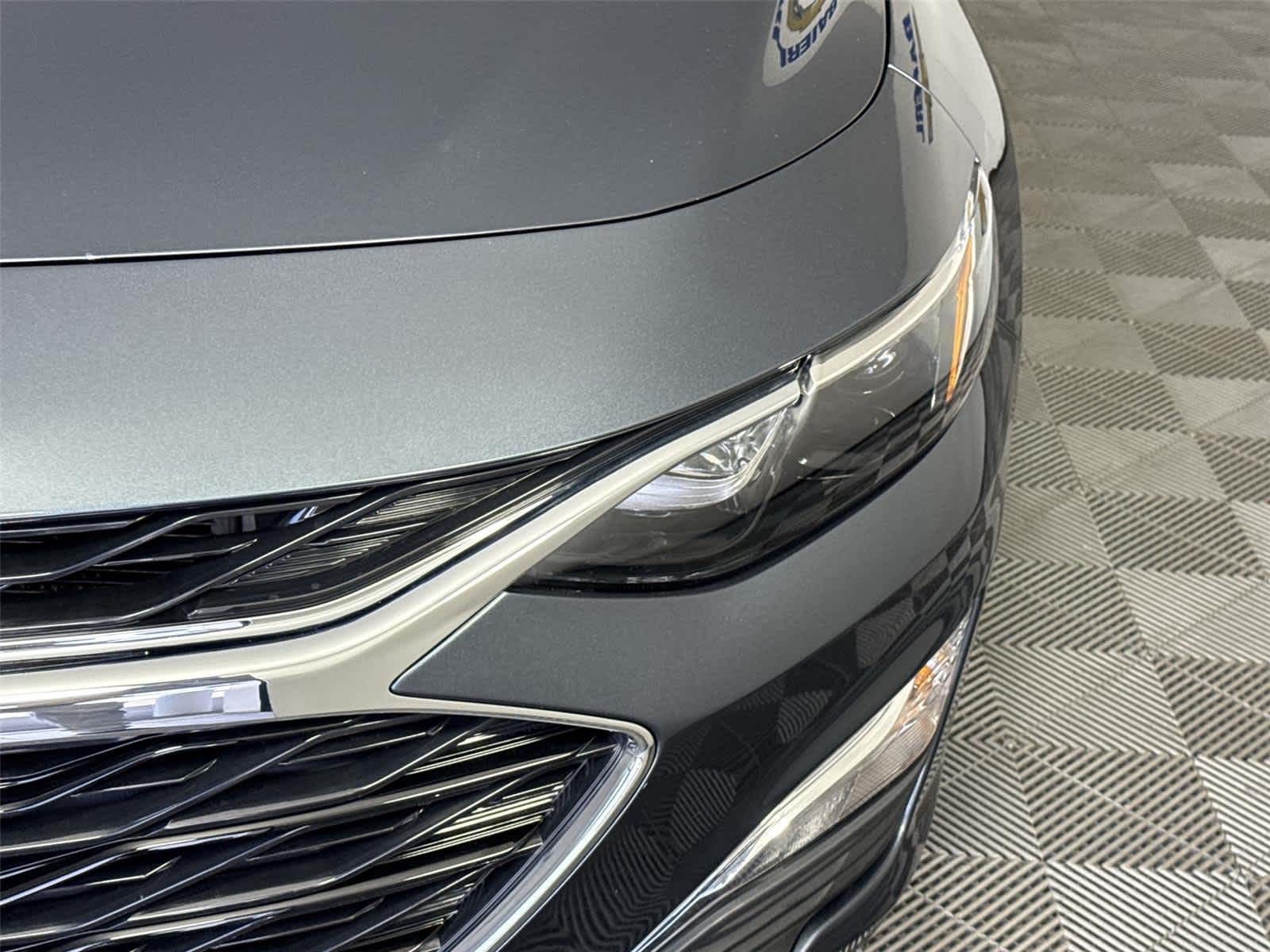 Thumbnail: 2021 Chevrolet Malibu - 9