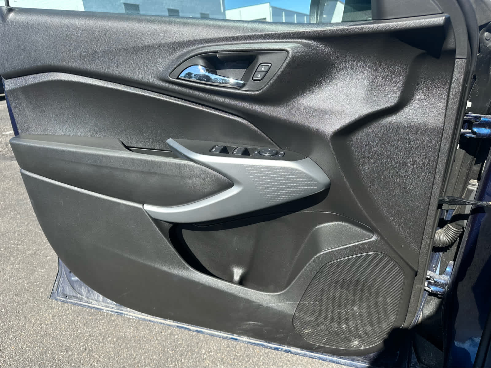 Thumbnail: 2024 Chevrolet Trax - 19