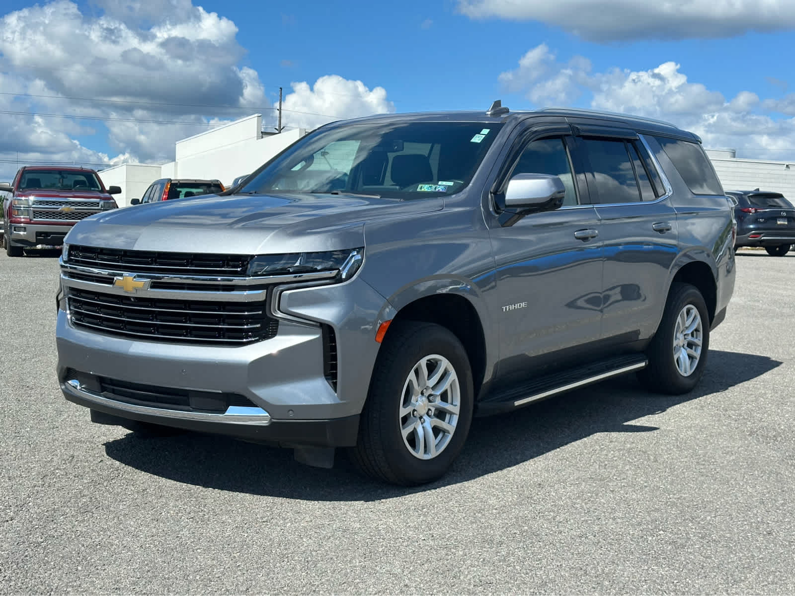 Thumbnail: 2022 Chevrolet Tahoe - 1