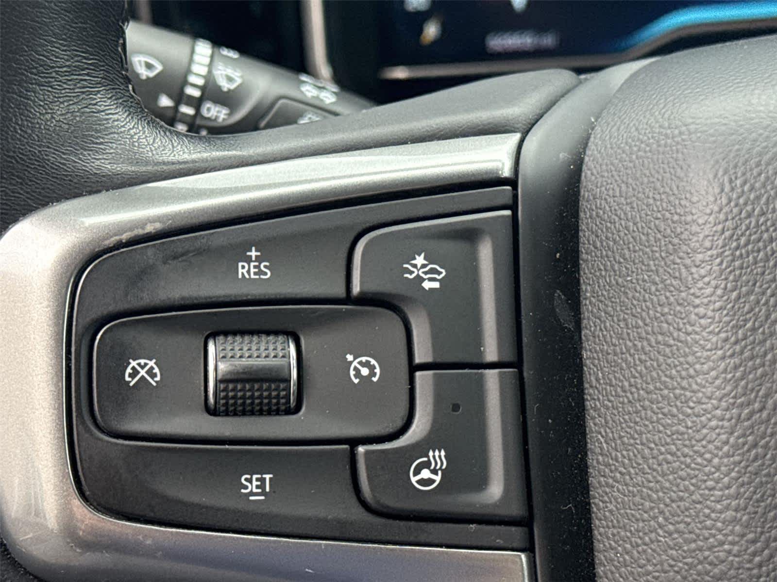 Thumbnail: 2022 Chevrolet Silverado 1500 - 25