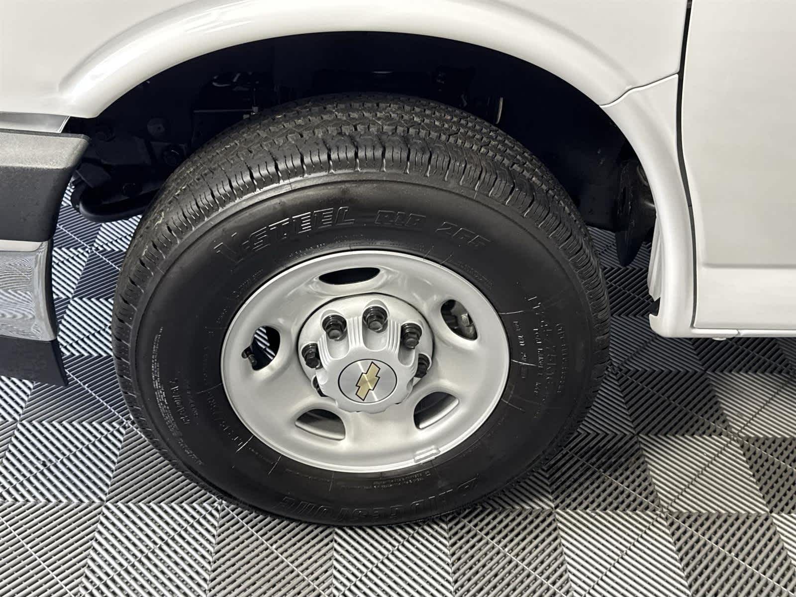 Thumbnail: 2024 Chevrolet Express - 10