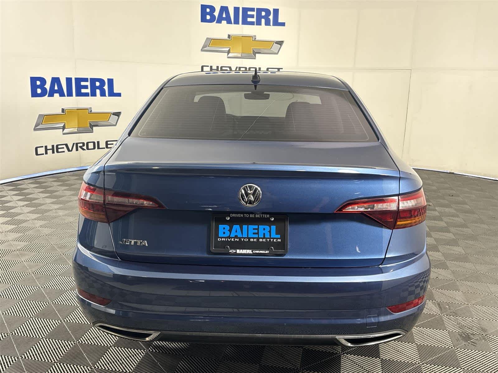 Thumbnail: 2019 Volkswagen Jetta - 4