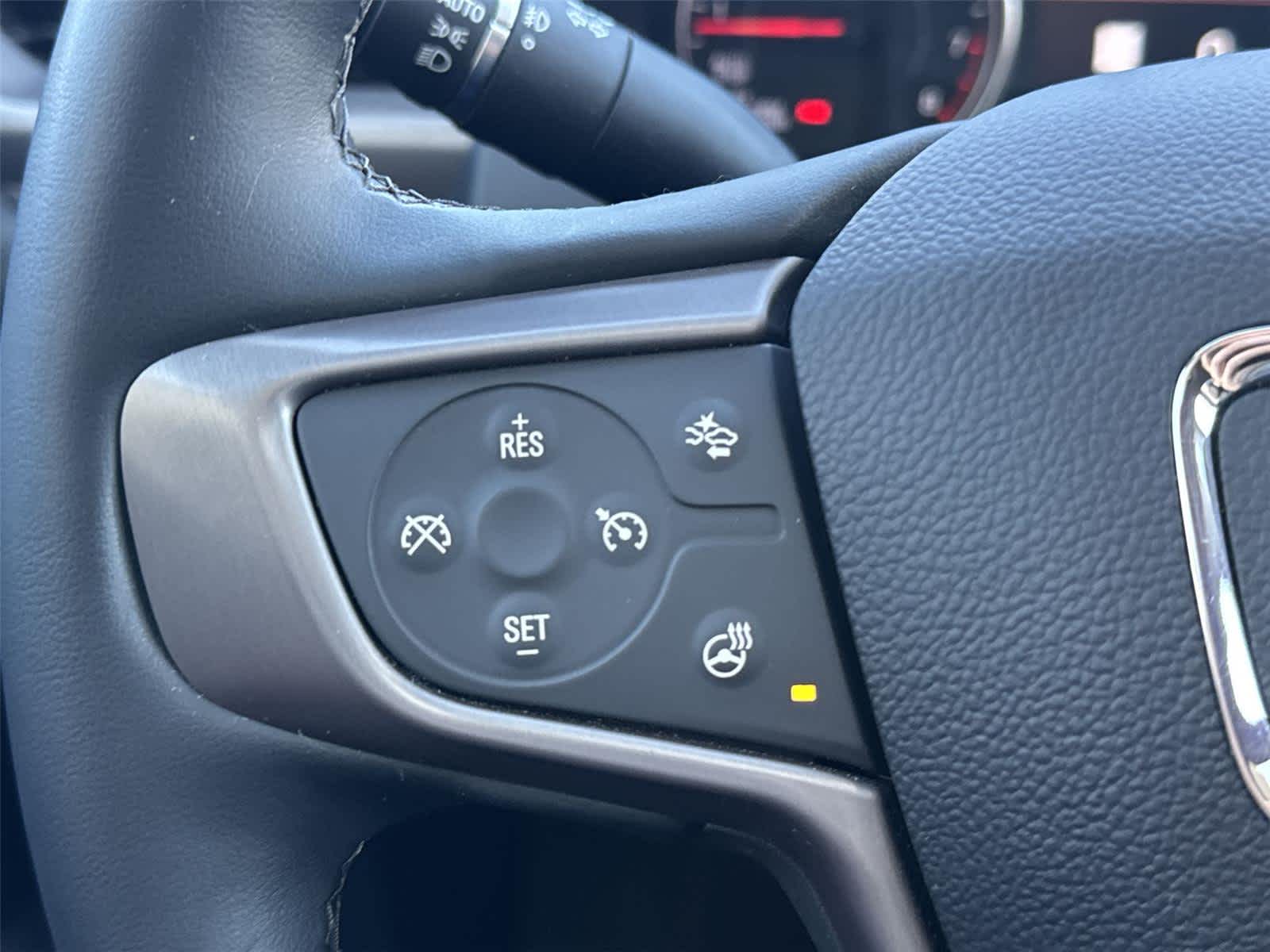 Thumbnail: 2023 GMC Acadia - 26